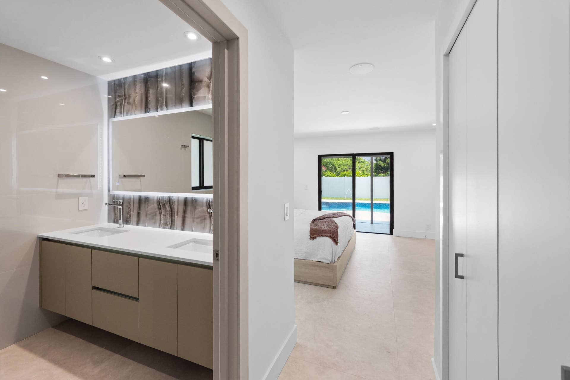 1291 Bimini Lane, Singer Island, Singer Island, FL 33404 Primary Room