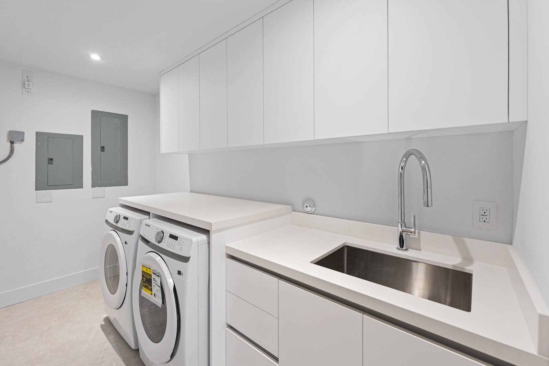 1291 Bimini Lane, Singer Island, Singer Island, FL 33404 Laundry/Utility Room