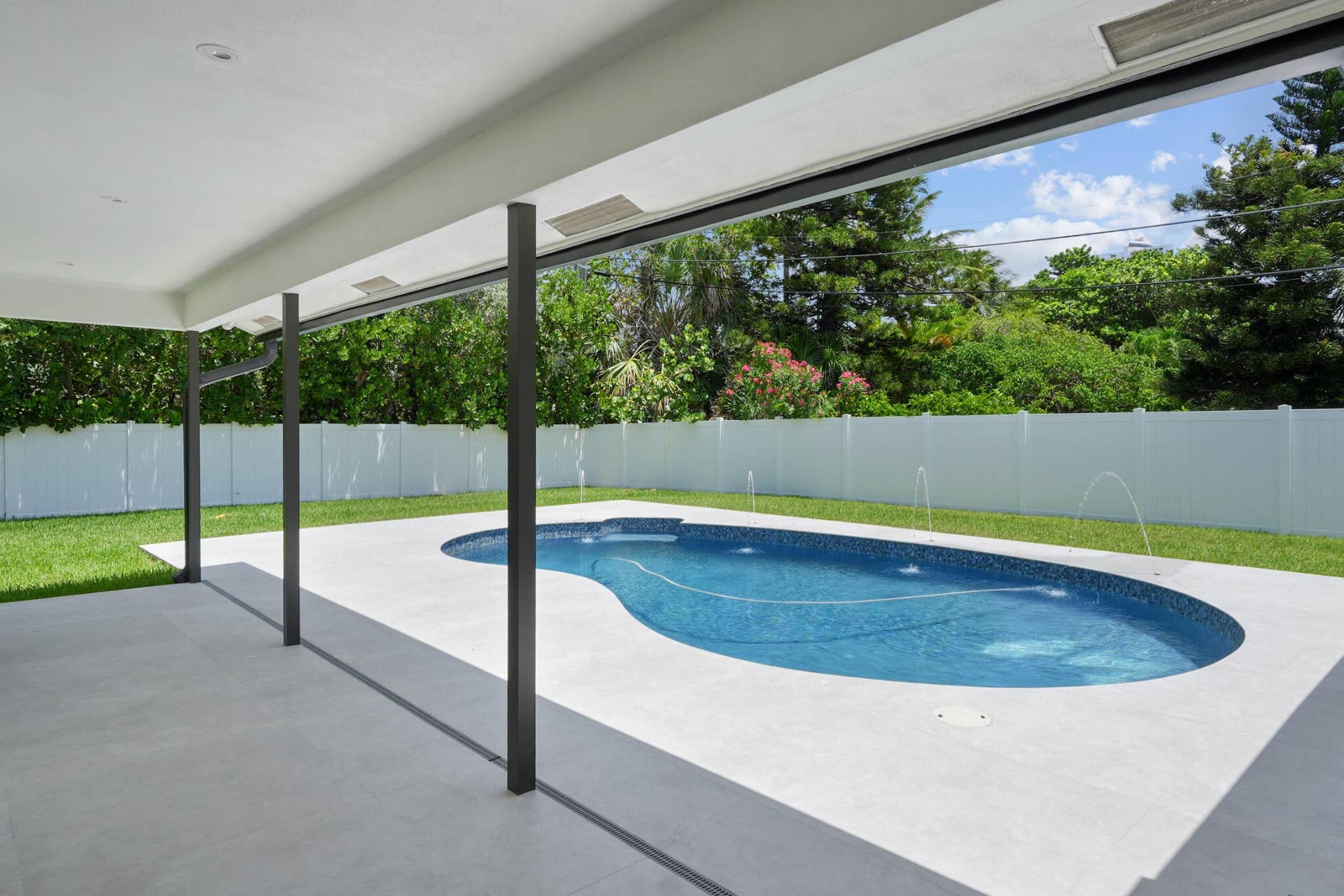 1291 Bimini Lane, Singer Island, Singer Island, FL 33404 Exterior View
