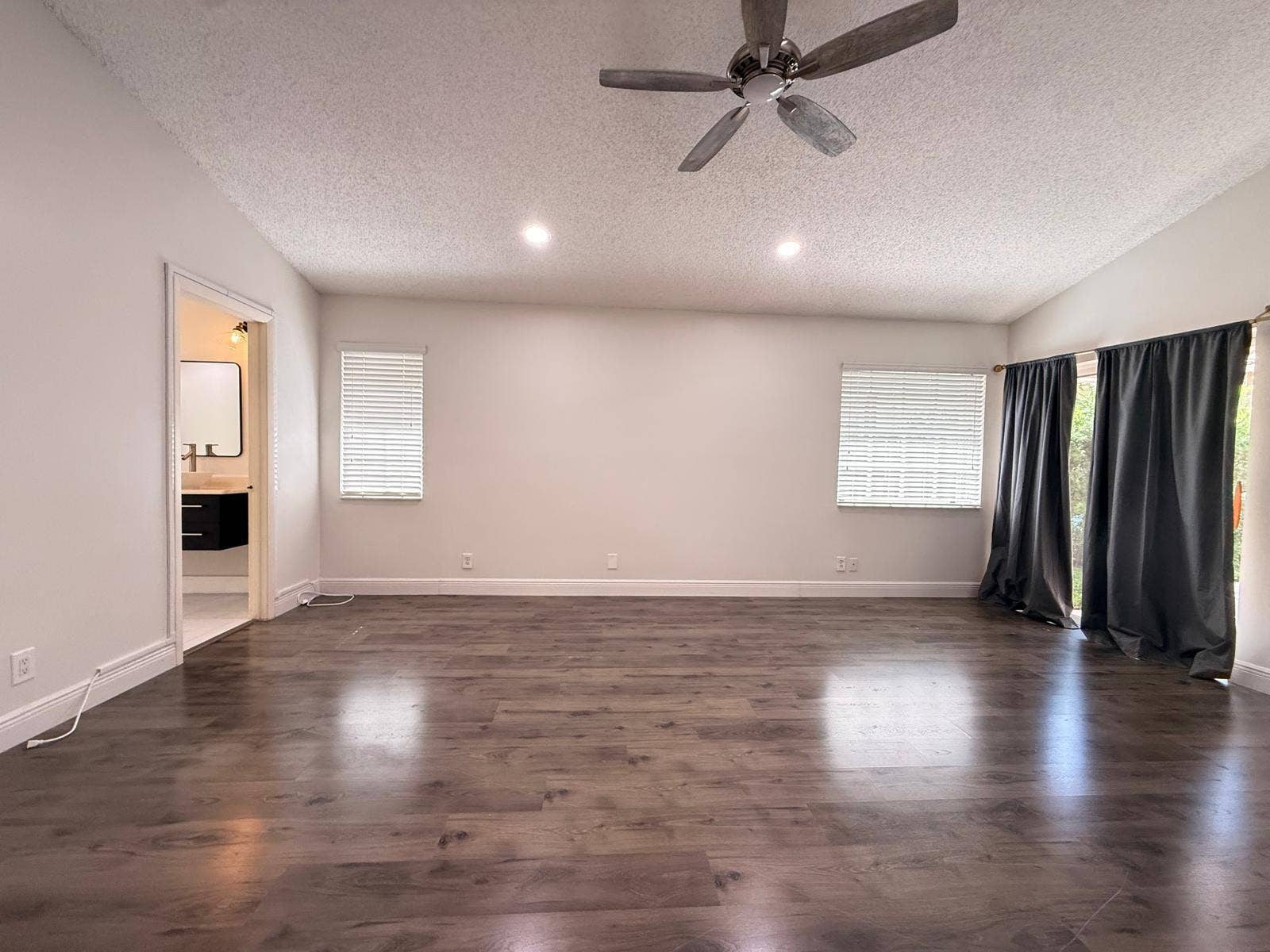 11042 TOPEKA Place, Cooper City, Cooper City, FL 33026 WhatsApp Image 2026-07-13 at 17.37.58