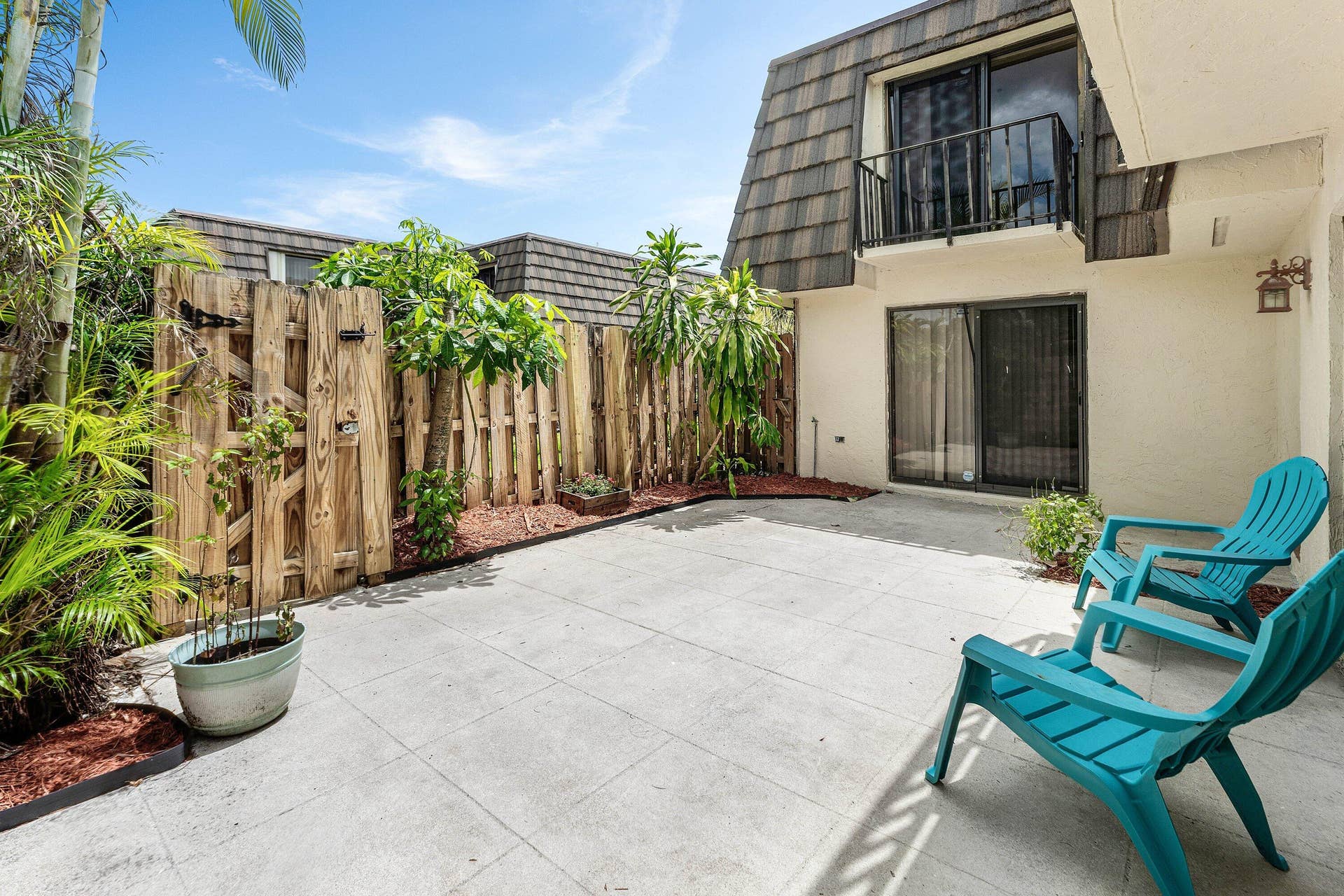 1534 FOREST LAKES Circle, #D, West Palm Beach, FL 33406 Courtyard