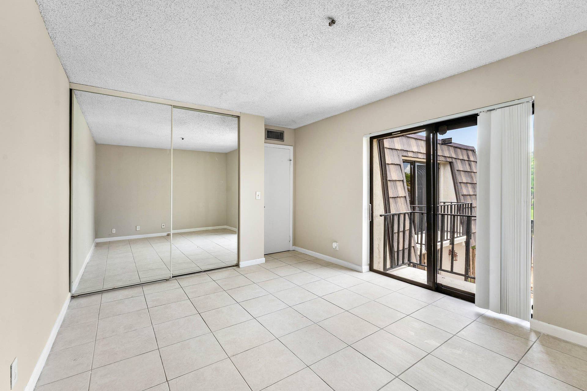 1534 FOREST LAKES Circle, #D, West Palm Beach, FL 33406 Bedroom 1