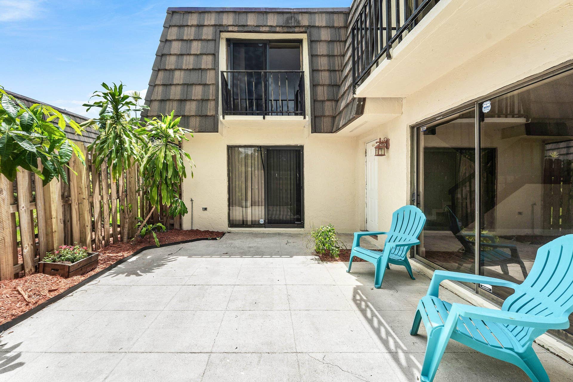 1534 FOREST LAKES Circle, #D, West Palm Beach, FL 33406 Courtyard