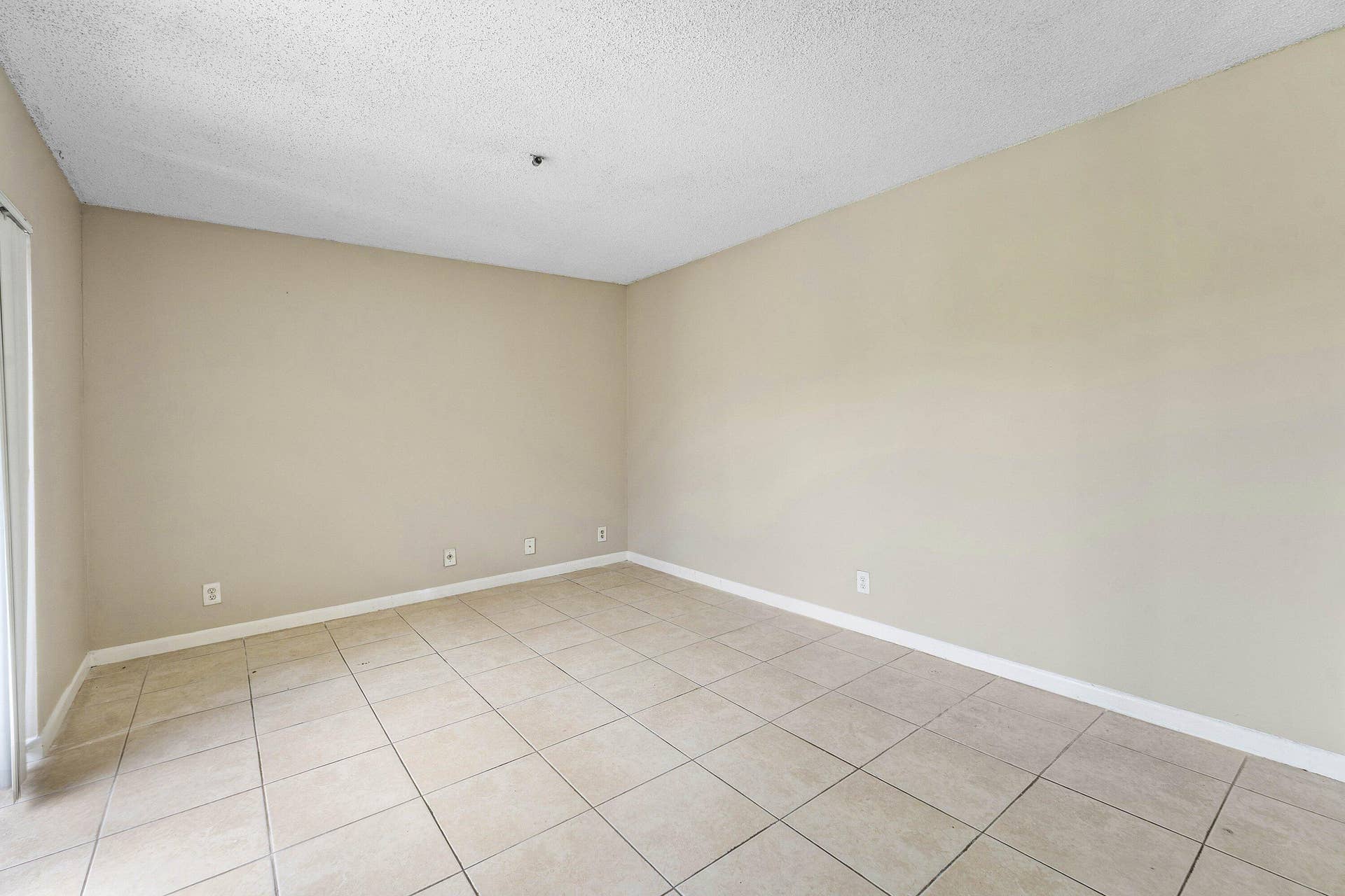 1534 FOREST LAKES Circle, #D, West Palm Beach, FL 33406 Bedroom 1