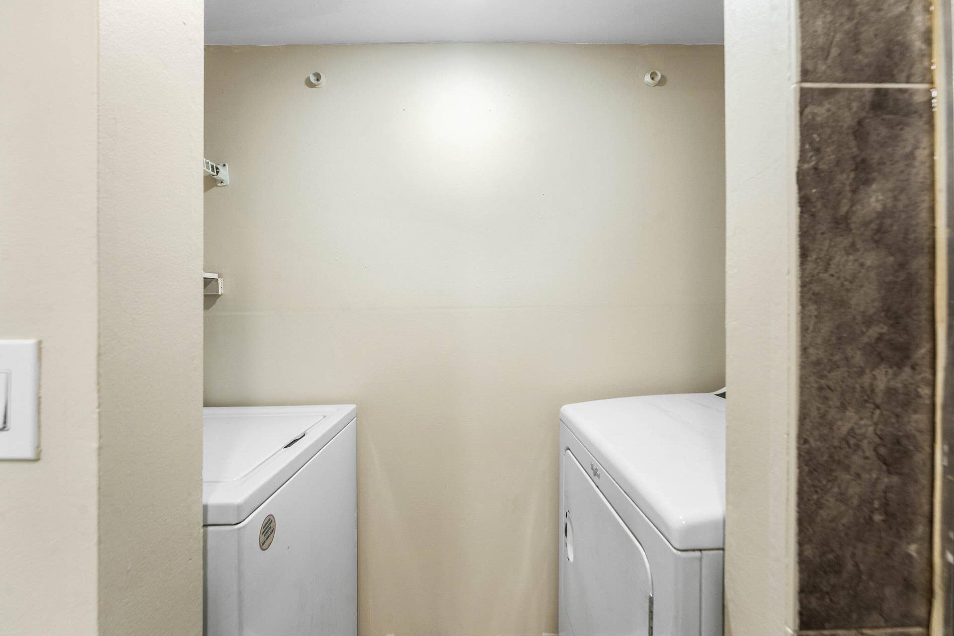 1534 FOREST LAKES Circle, #D, West Palm Beach, FL 33406 Laundry Room