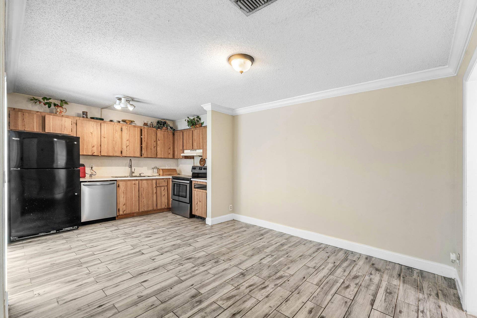 1534 FOREST LAKES Circle, #D, West Palm Beach, FL 33406 010-1534ForestLakesCircle-D-WestPalmBeac