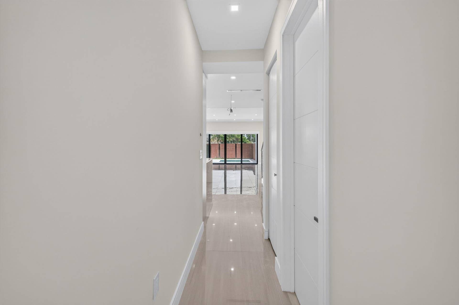 704 SW 9th Street, Fort Lauderdale, FL 33315 10-web-or-mls-699A6040