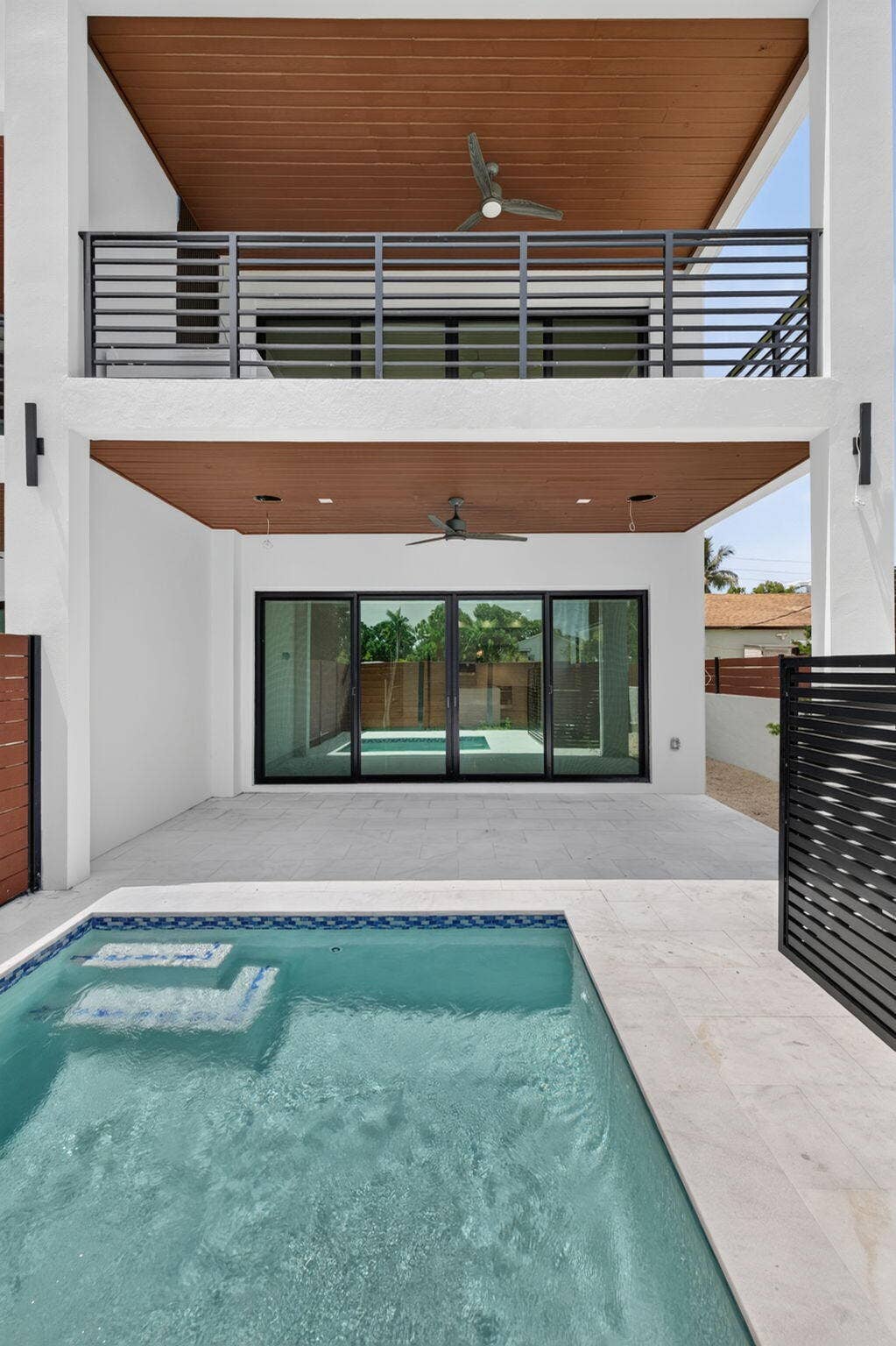 704 SW 9th Street, Fort Lauderdale, FL 33315 34-web-or-mls-699A6211