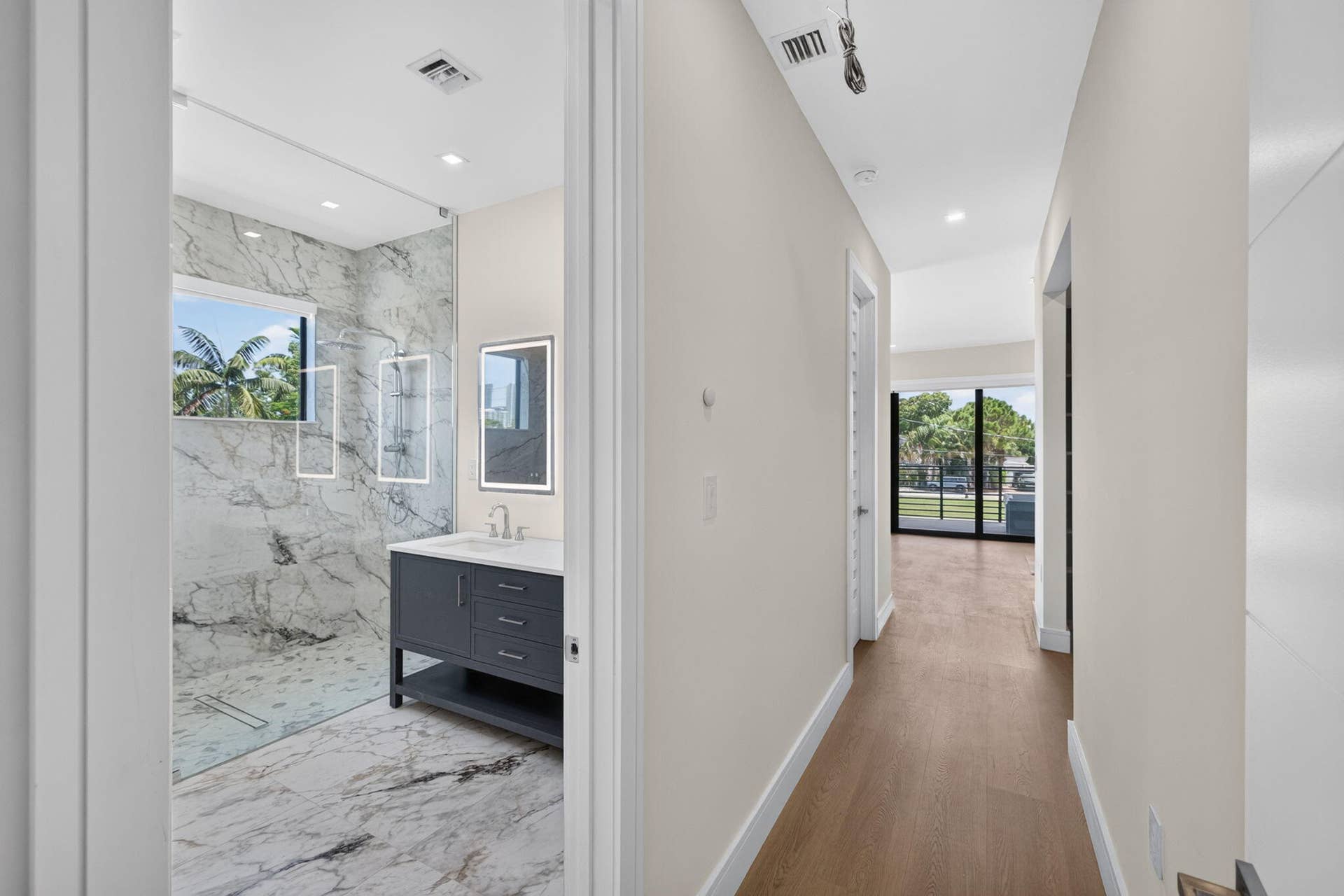 704 SW 9th Street, Fort Lauderdale, FL 33315 47-web-or-mls-699A6320