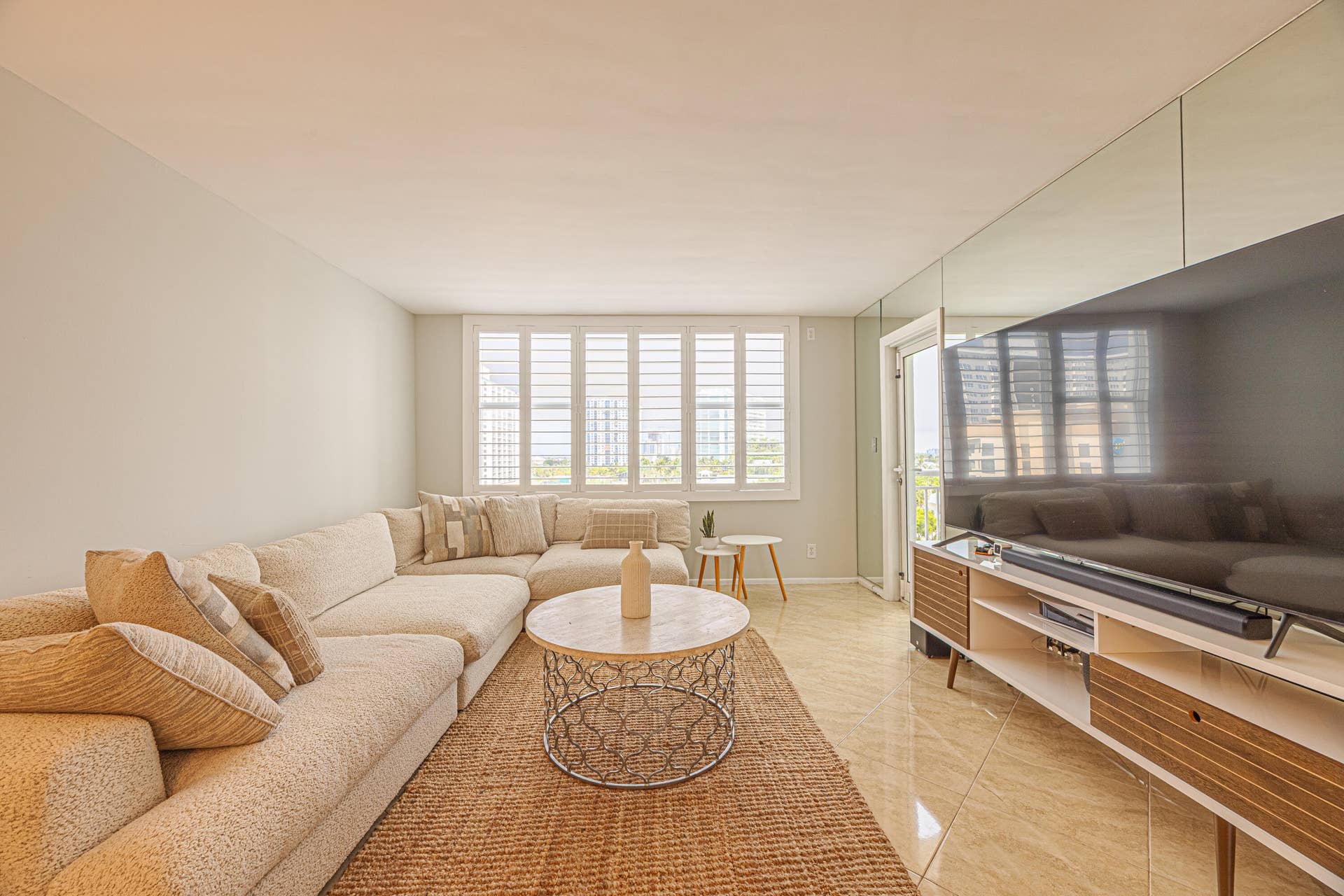 201 N Ocean Boulevard, #702, Pompano Beach, Pompano Beach, FL 33062 153A0046-HDR