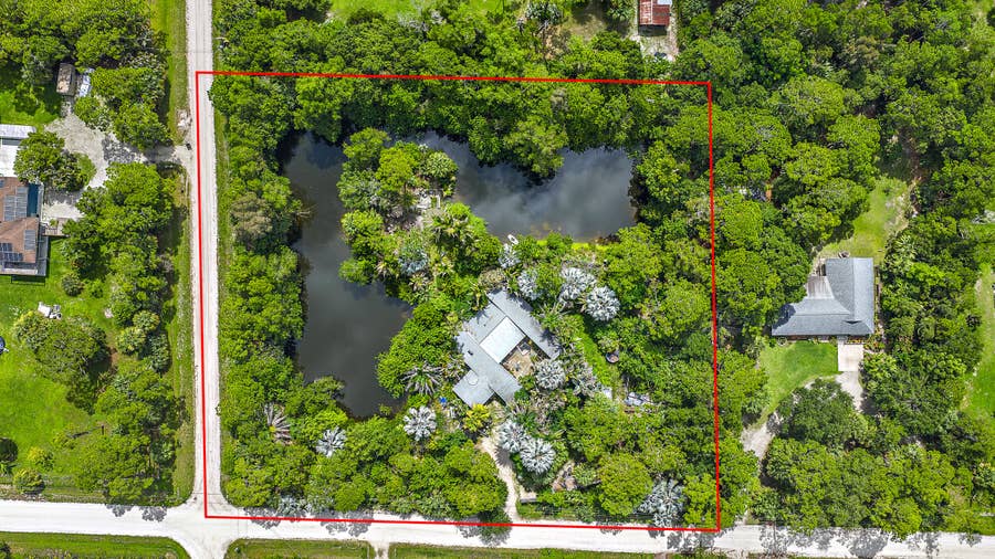 Property photo for 15904 112th Drive N, Jupiter, FL