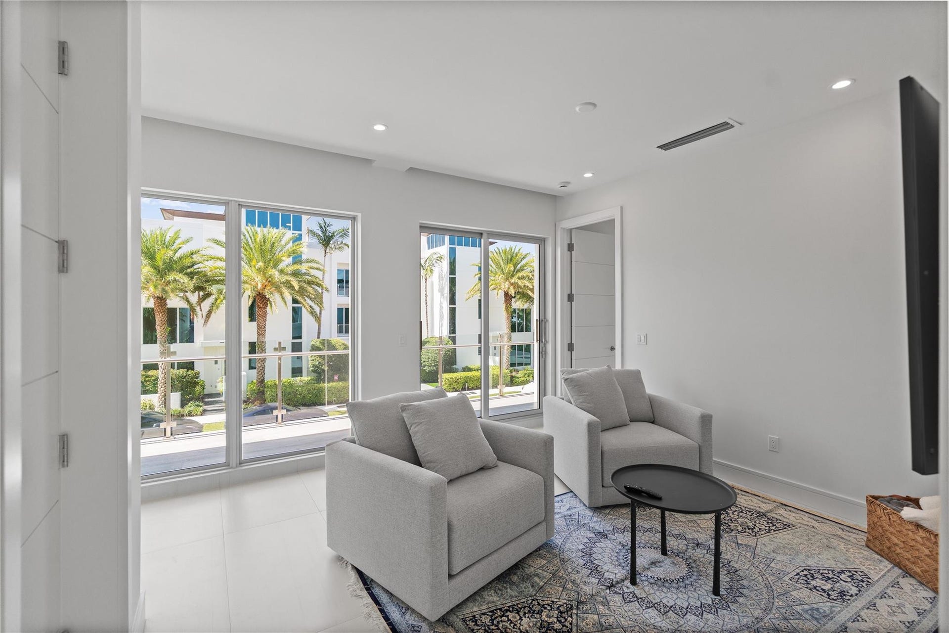 221 Shore Court, #Unit 221, Lauderdale By The Sea, FL 33308 Photo 38