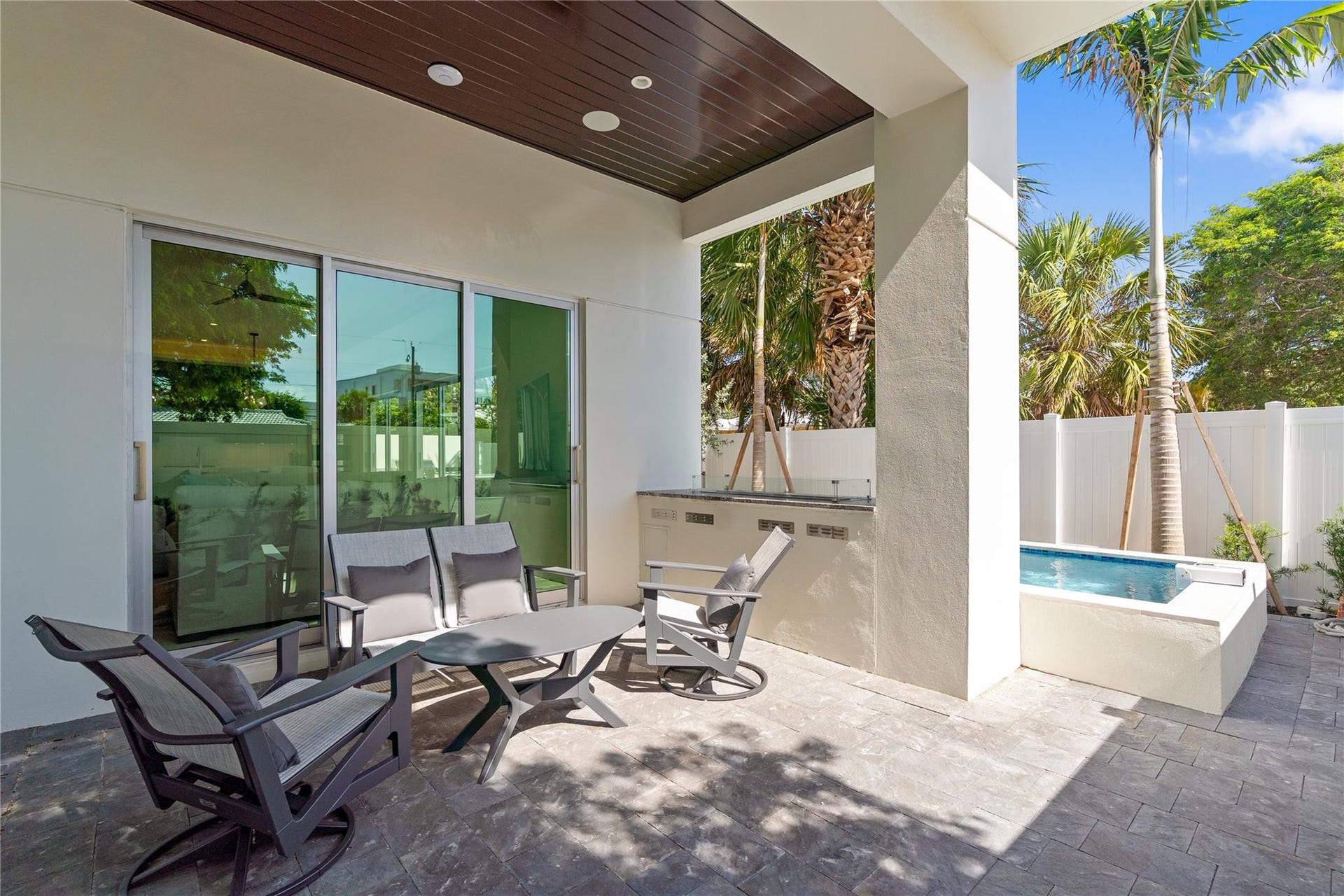 221 Shore Court, #Unit 221, Lauderdale By The Sea, FL 33308 Photo 27