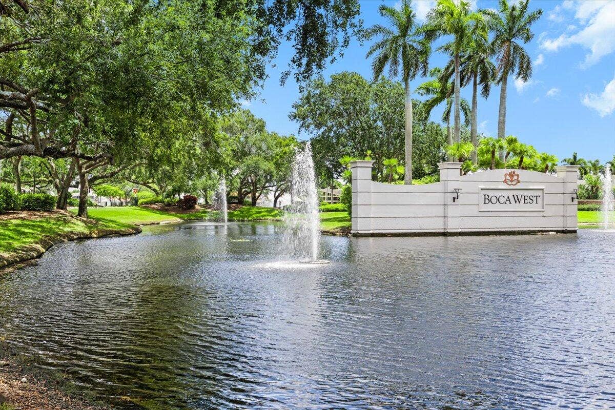 7338 Woodmont Court, Boca Raton, FL 33434 64-424A8460