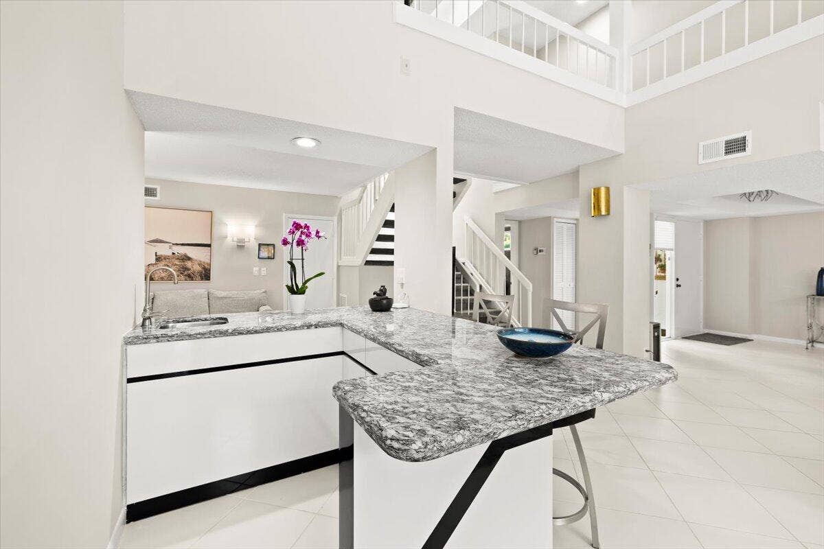 7338 Woodmont Court, Boca Raton, FL 33434 12-424A0494