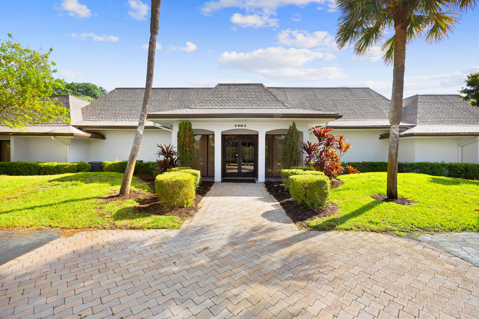 Sabal Pine East clubhouse