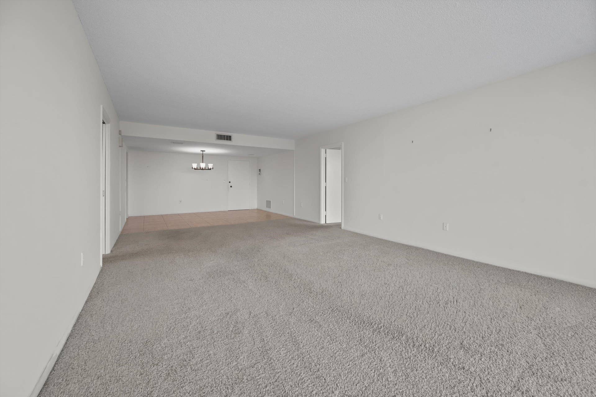 2773 S Ocean Boulevard, #416, Palm Beach, FL 33480 Living Room