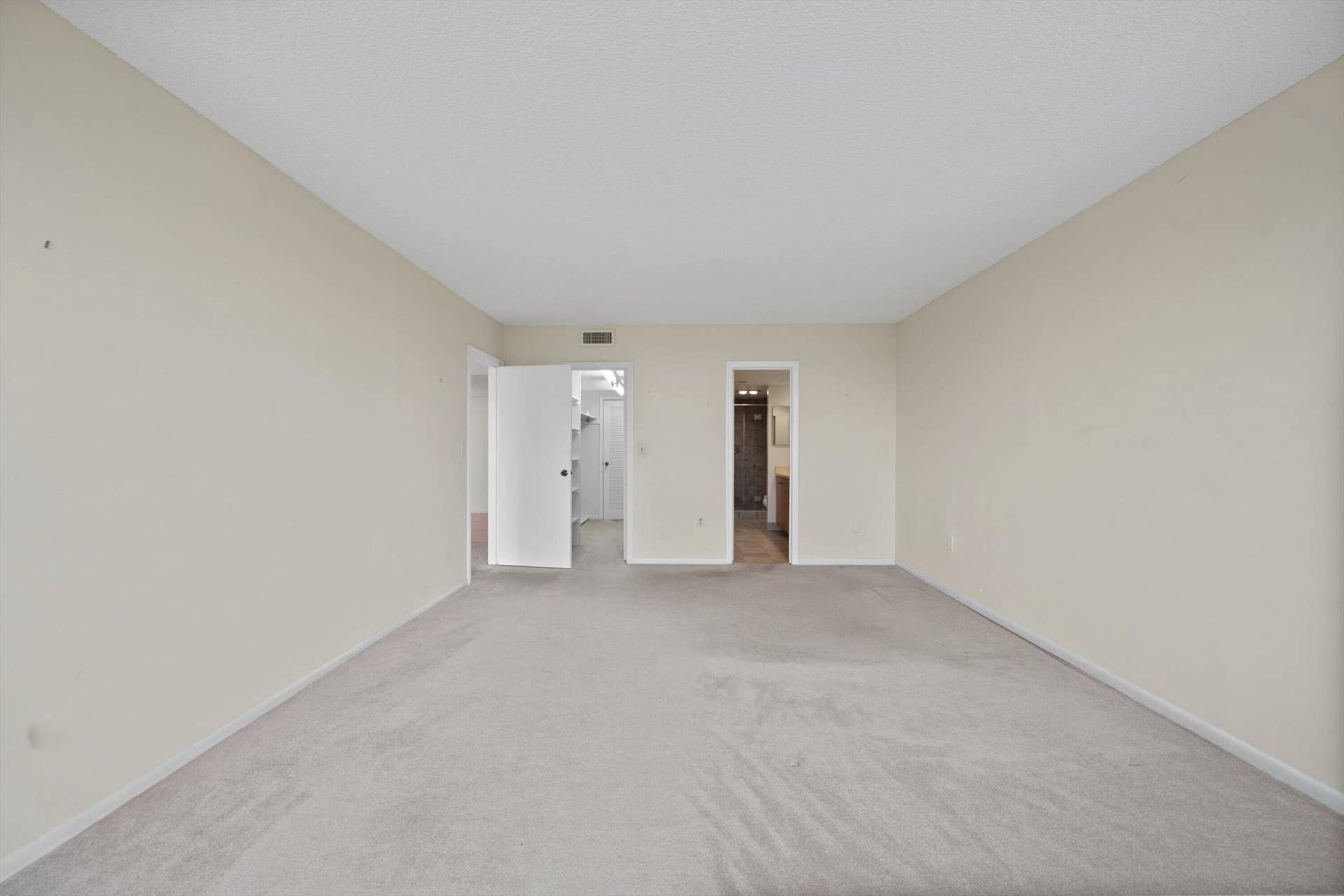 2773 S Ocean Boulevard, #416, Palm Beach, FL 33480 Primary Bedroom