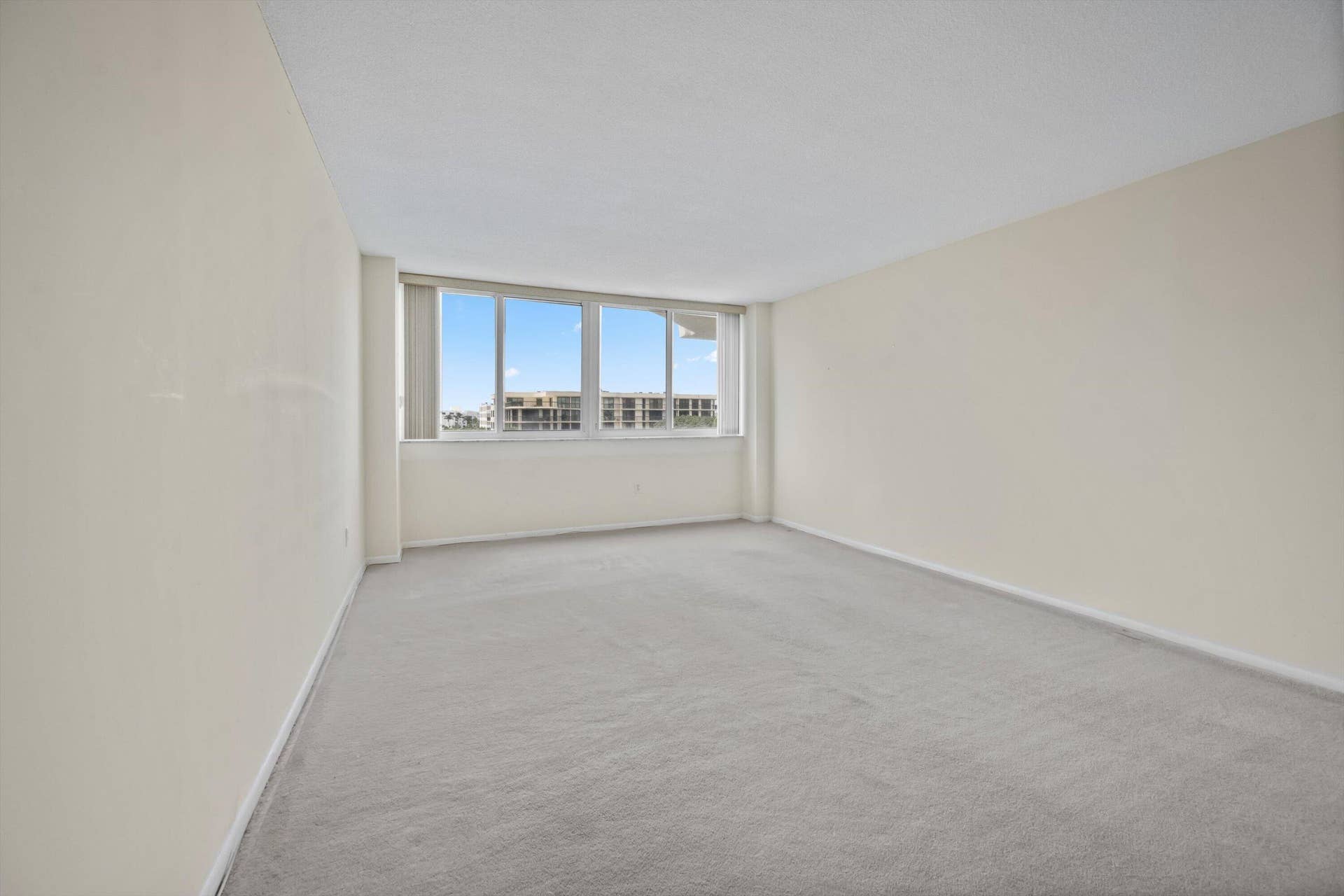2773 S Ocean Boulevard, #416, Palm Beach, FL 33480 Primary Bedroom
