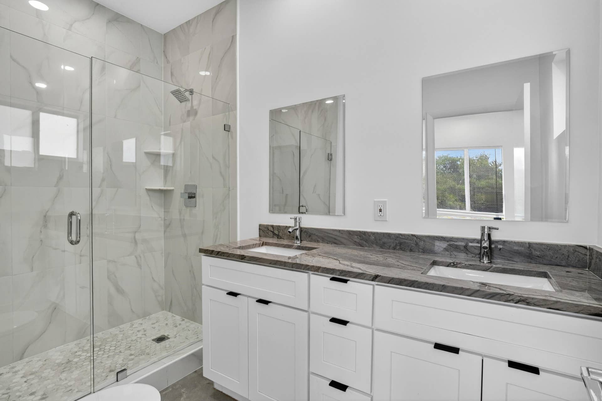 655 NW 24TH Avenue, Fort Lauderdale, FL 33311 655_property-13