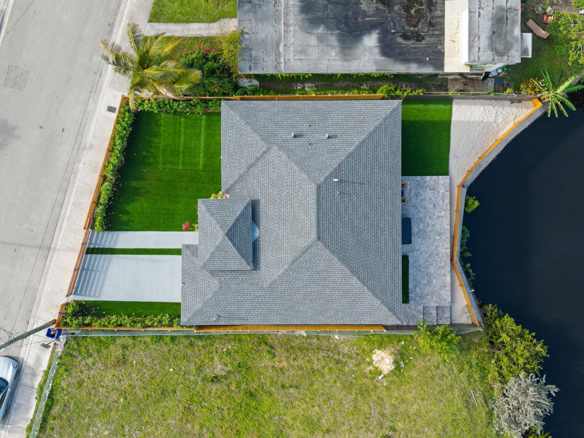 655 NW 24TH Avenue, Fort Lauderdale, FL 33311 655_property-5