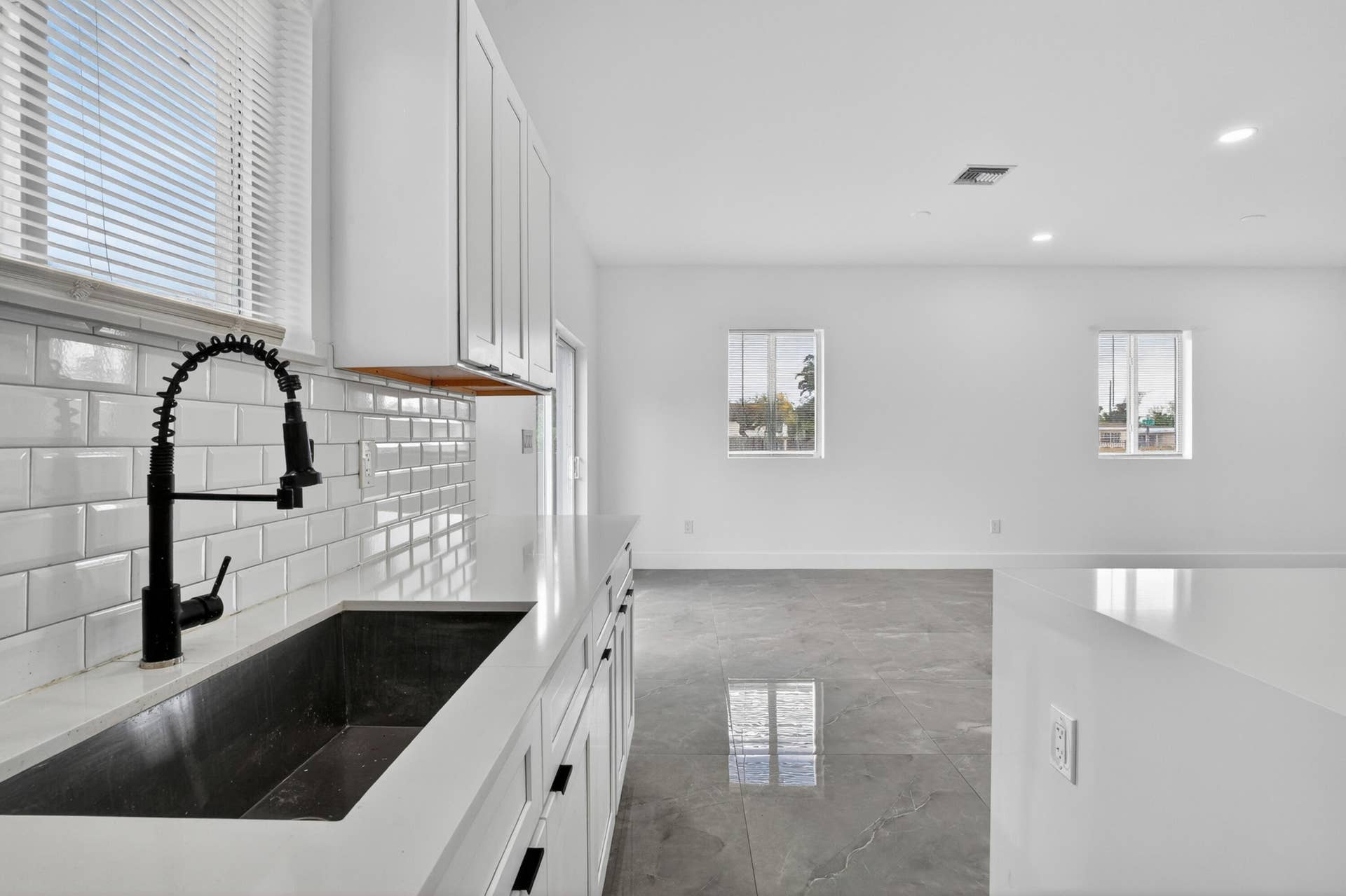 655 NW 24TH Avenue, Fort Lauderdale, FL 33311 655_property-26