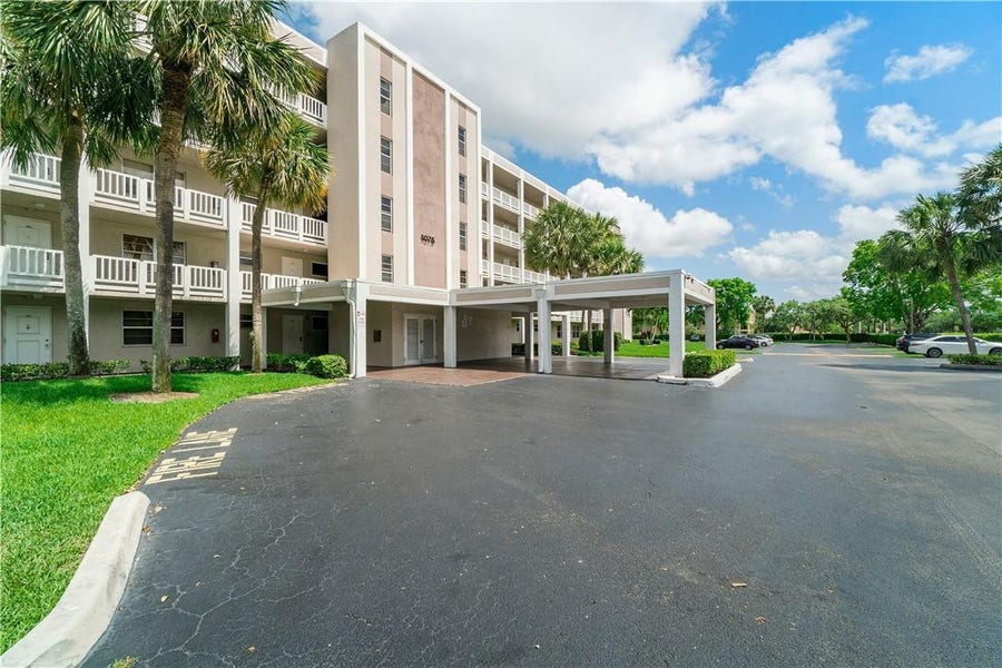 Property photo for 1075 RIVERSIDE Drive, #508, Coral Springs, FL