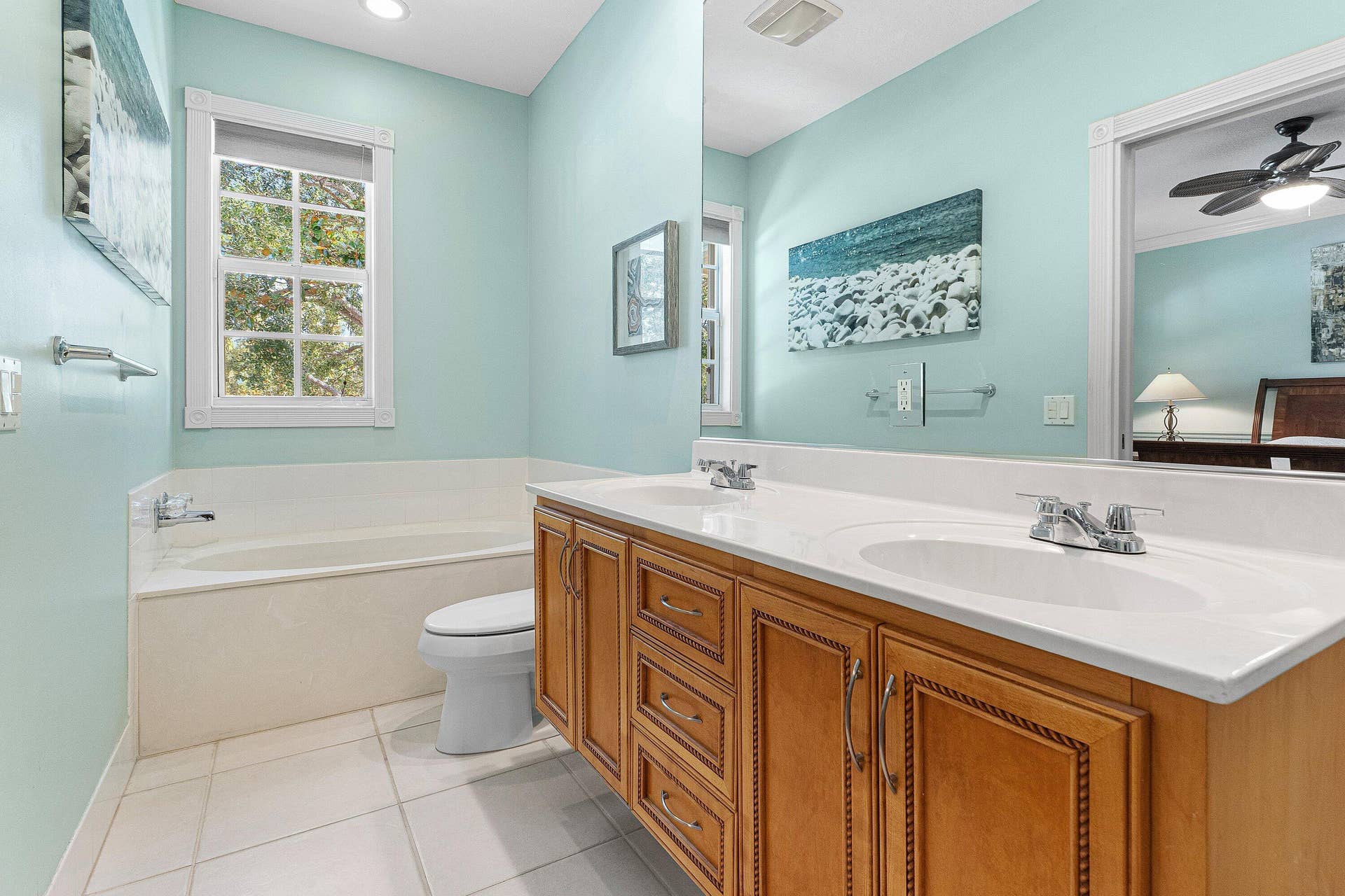 1852 Jeaga Drive, Jupiter, FL 33458 Primary Ensuite