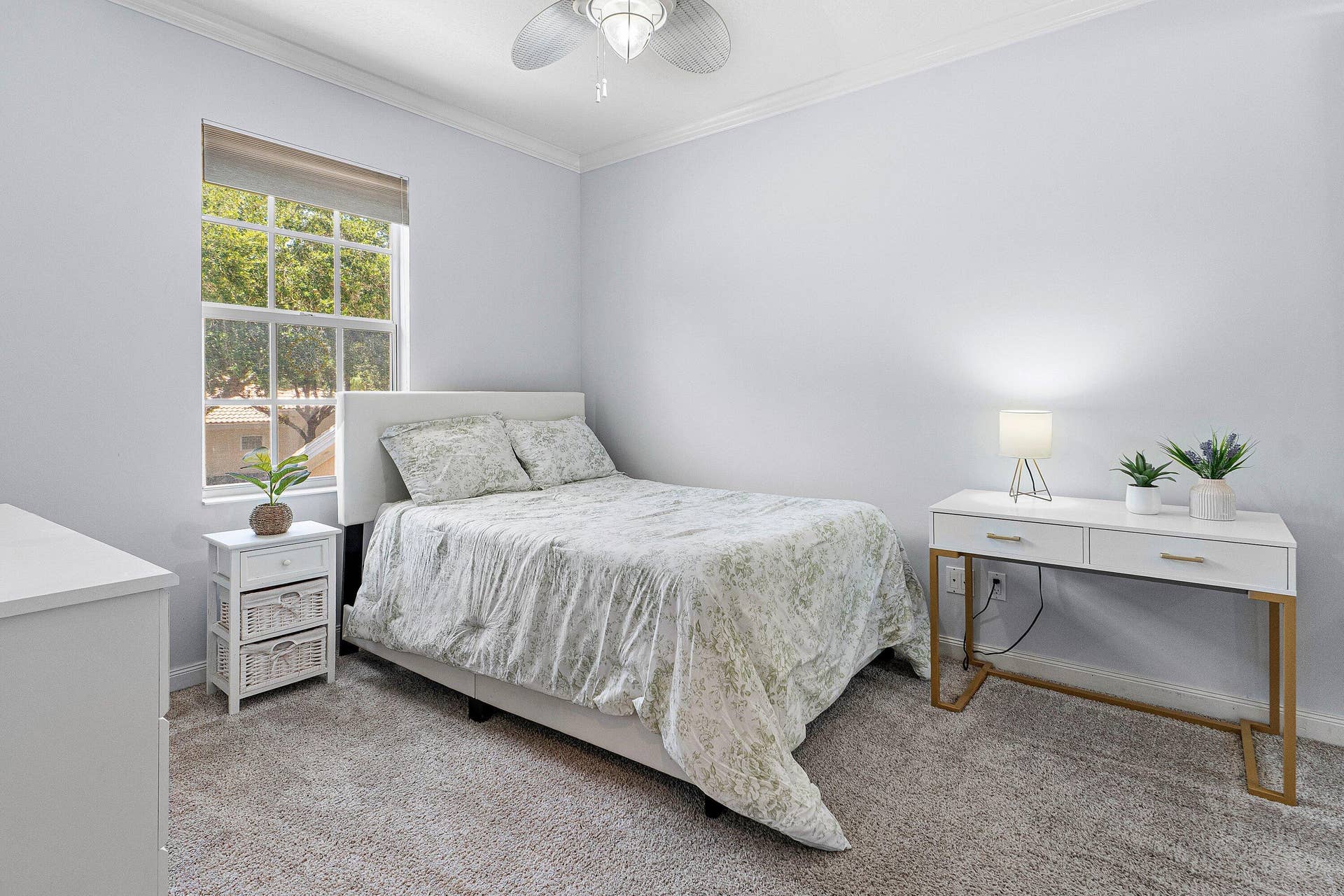 1852 Jeaga Drive, Jupiter, FL 33458 Guest Bedroom