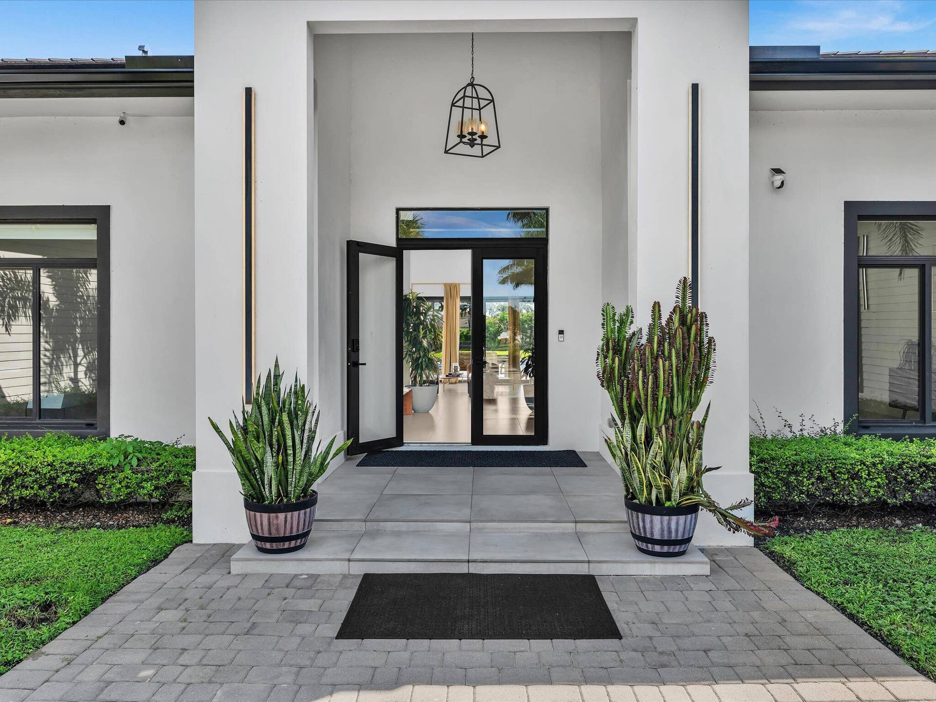 Frontdoor