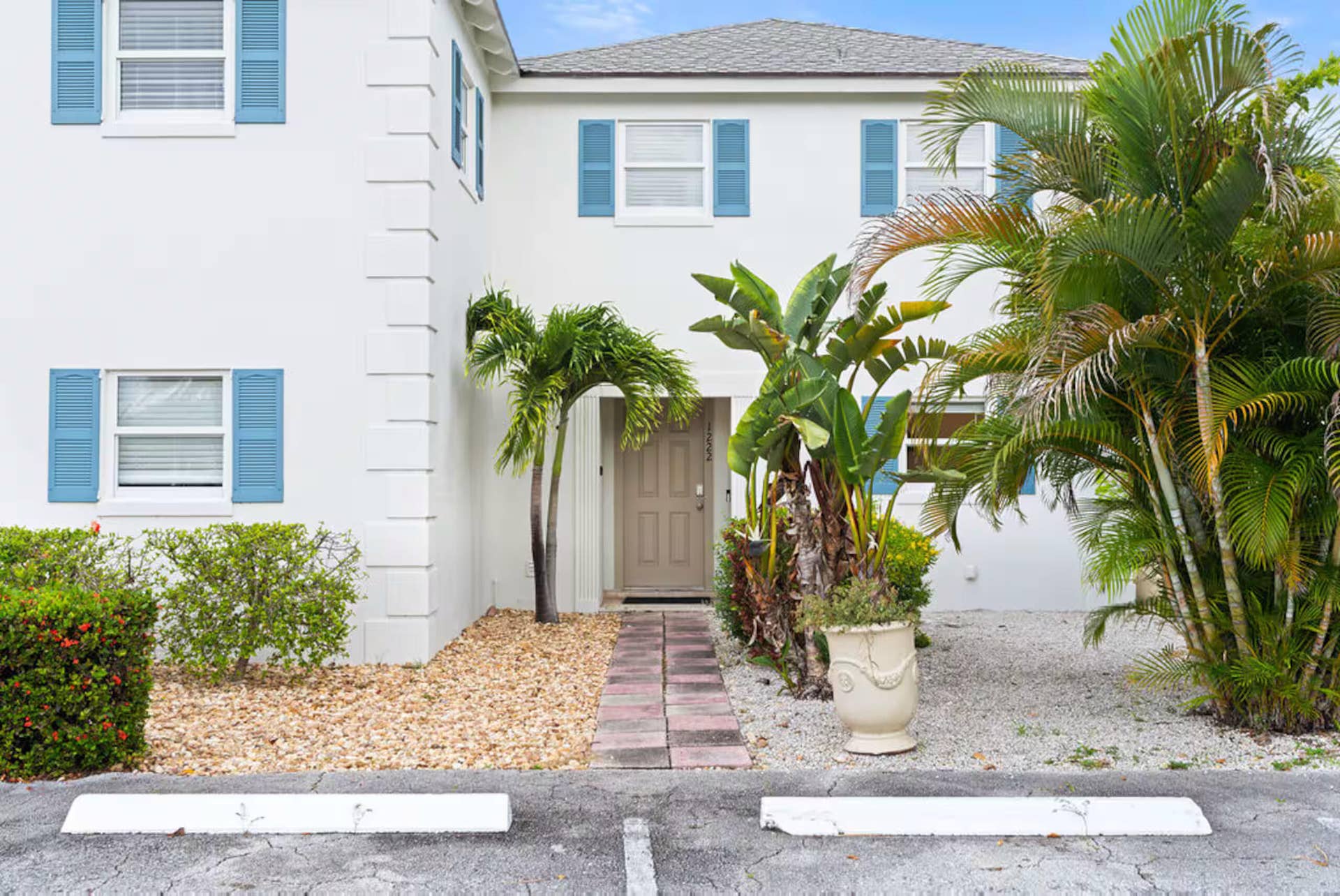 1216 Surf Road, Singer Island, FL 33404 4201821d-4149-4d3b-b5c5-3cb8e9e969a4