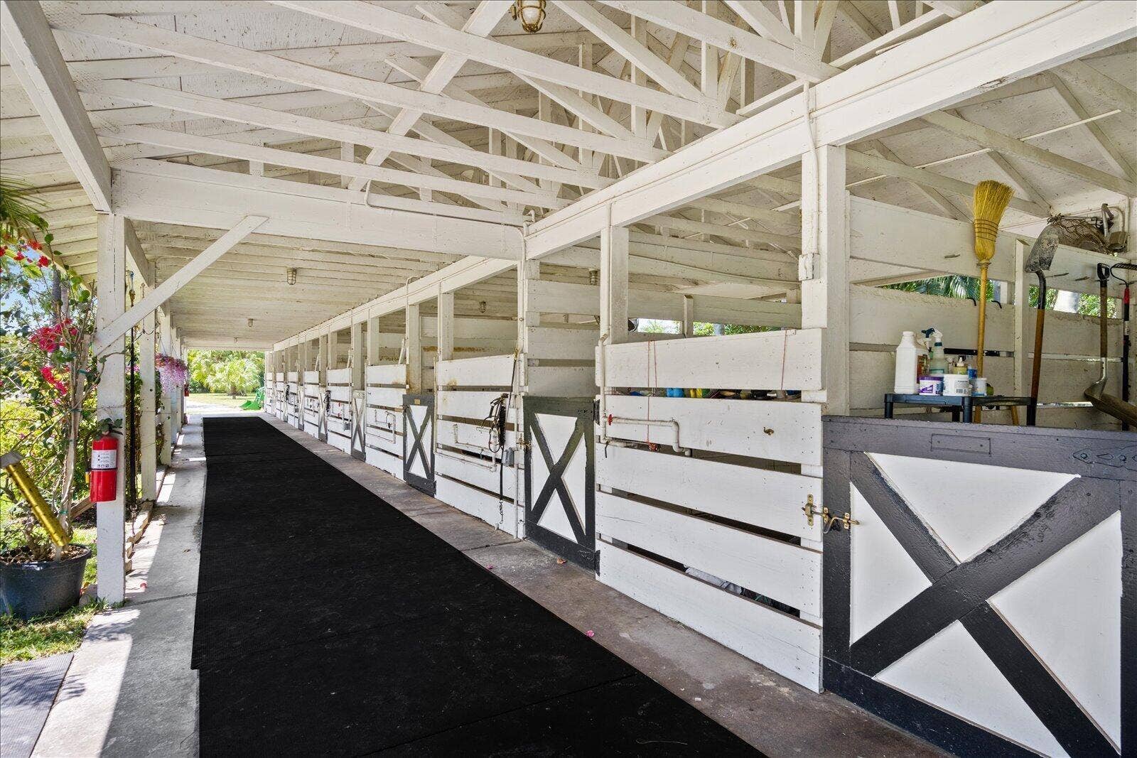 4491 Palm Breeze Trail, Wellington, Wellington, FL 33414 Stalls