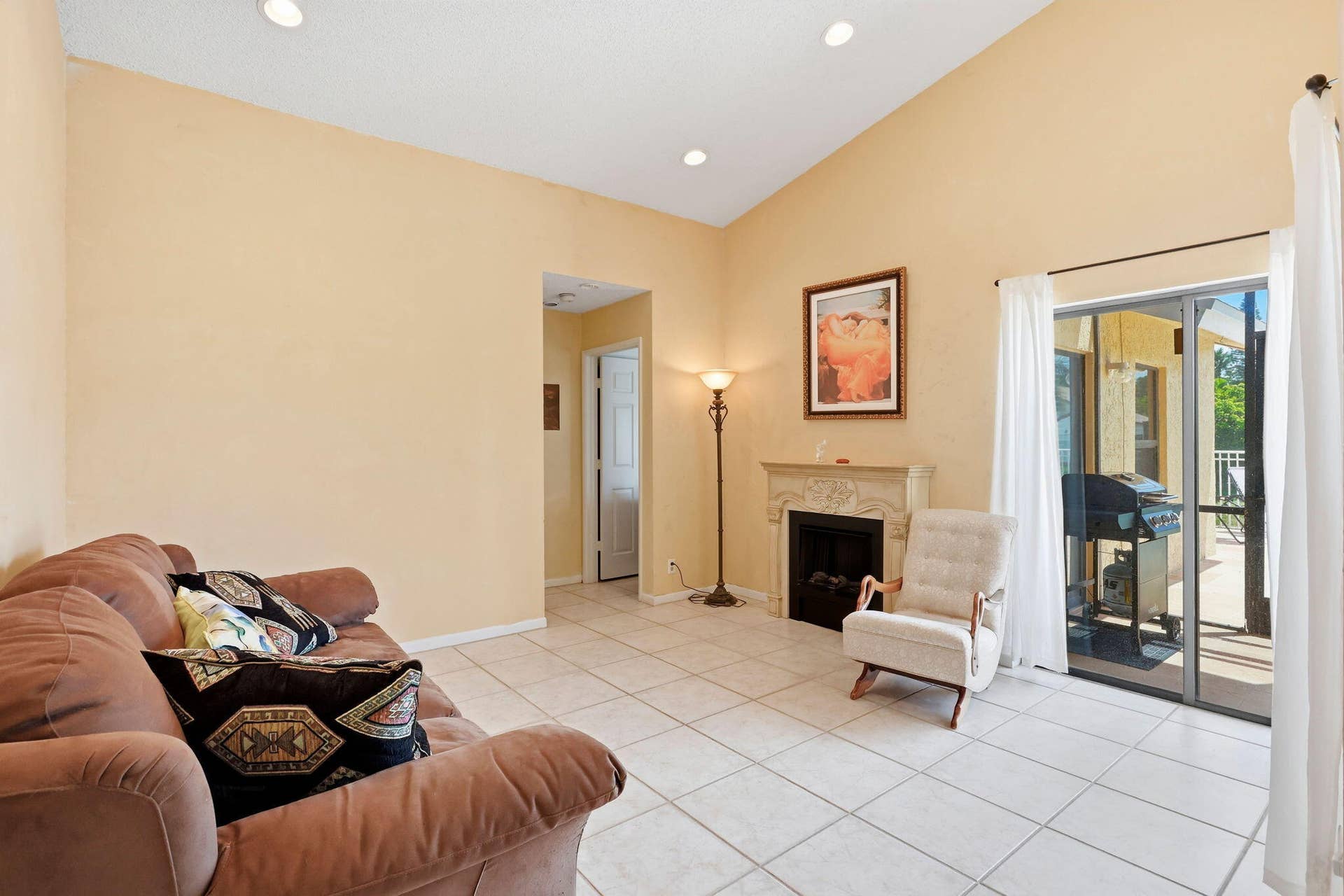 20986 Rustlewood Avenue, Boca Raton, FL 33428 5-web-or-mls-003_0E2A4527