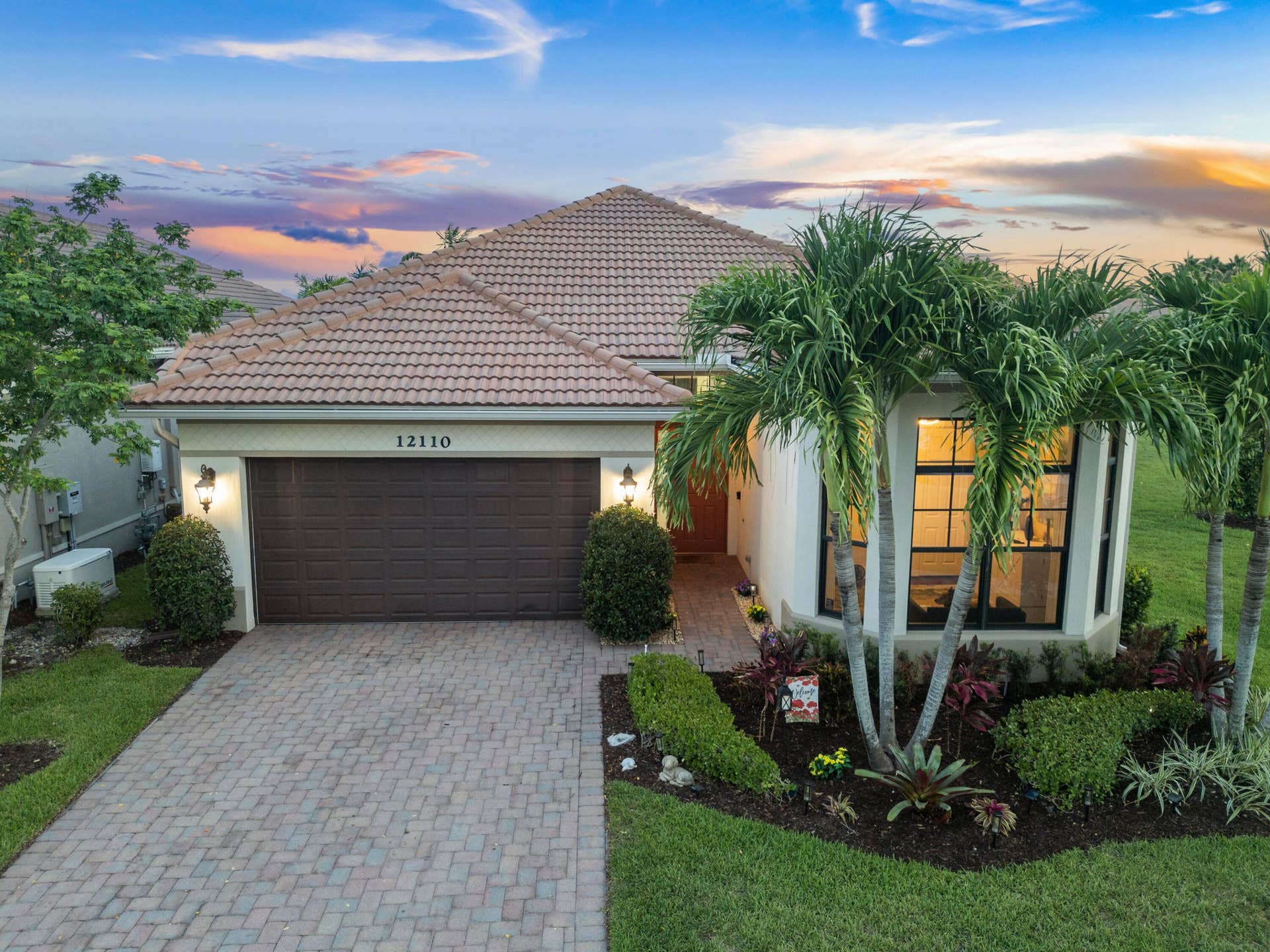 12110 KALMAR Circle N, Parkland, FL 33076 12110_Kalmar_Cir_N_Twilight_001