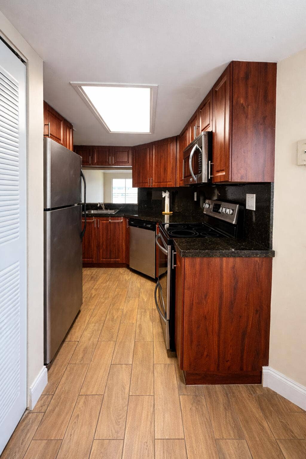 2837 N Course Drive, #202, Pompano Beach, FL 33069 ChatGPT Image Apr 8, 2026, 06_34_55 PM