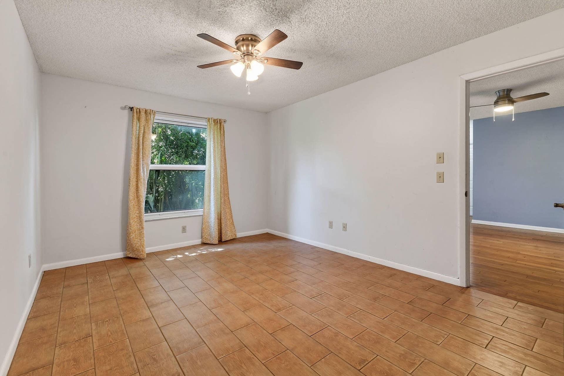 8387 SE Croft Circle, #Q3, Hobe Sound, FL 33455 Bdr 2