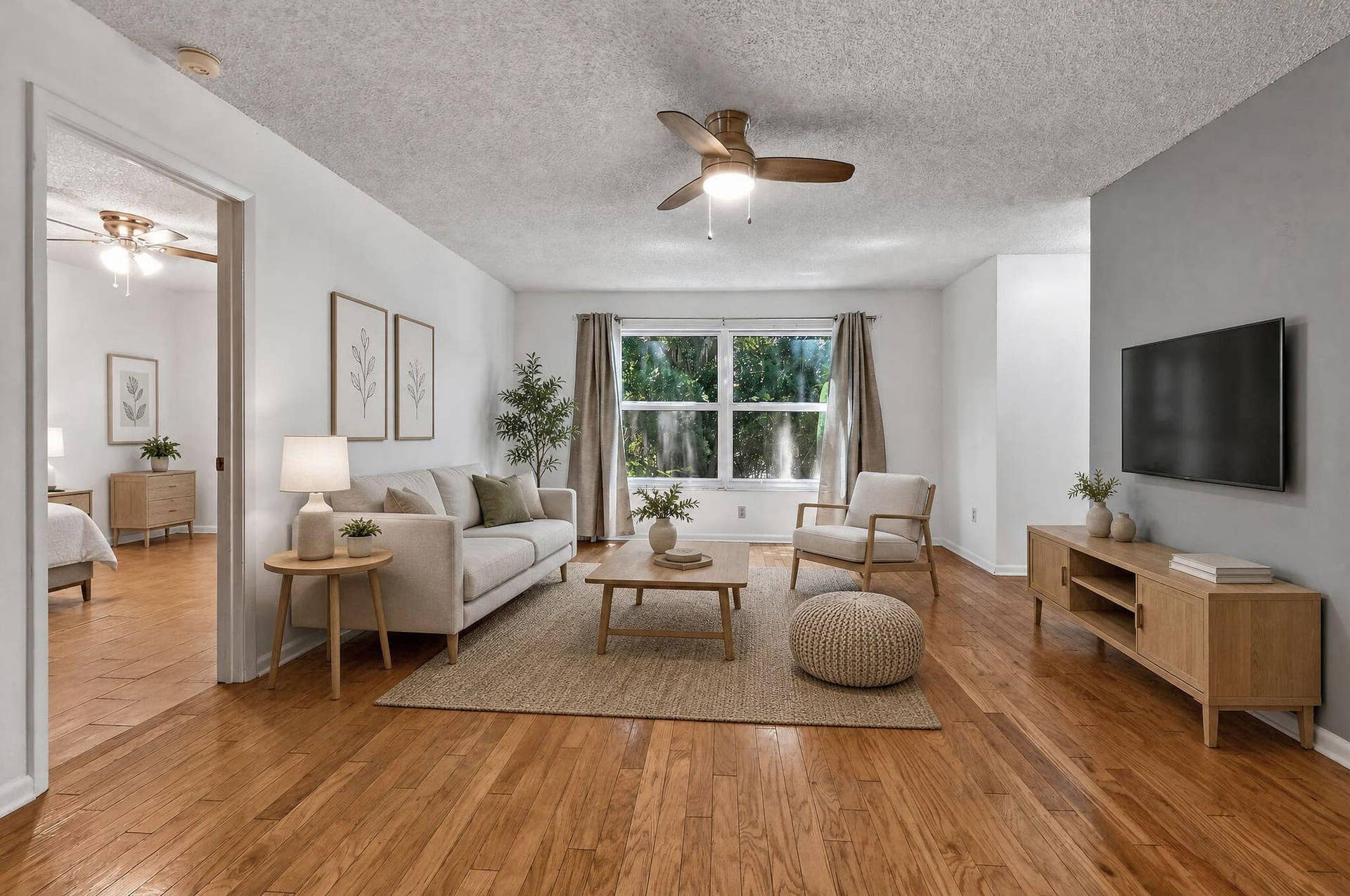 8387 SE Croft Circle, #Q3, Hobe Sound, FL 33455 LivingRoom-VirtuallyStaged