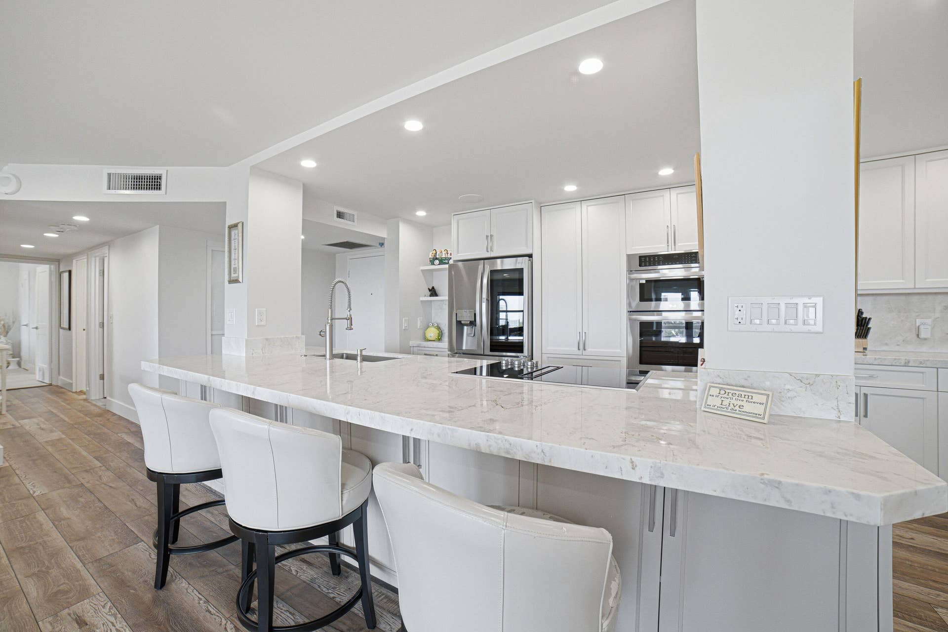 Open Kitchen with dining counter