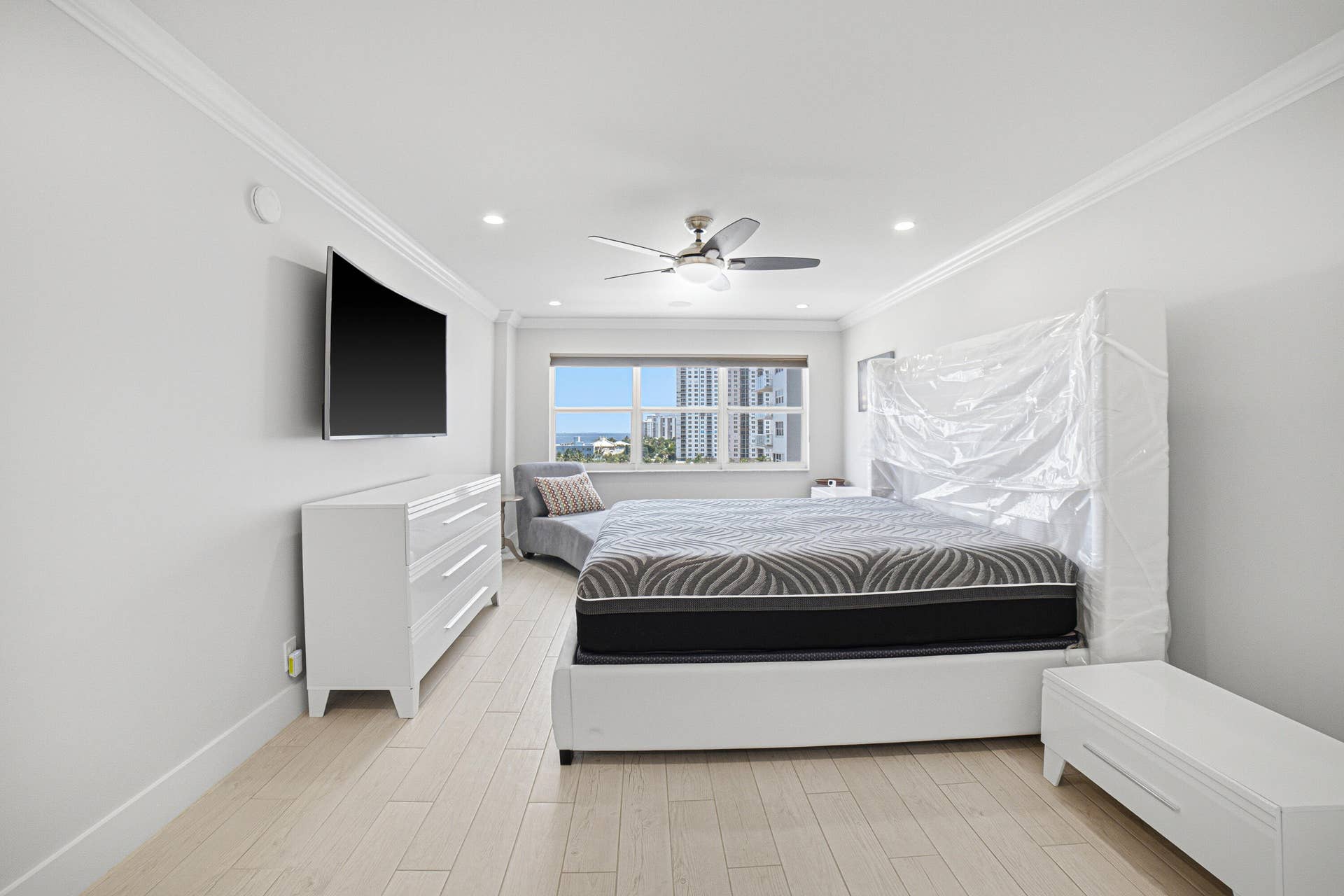 Primary bedroom, you'll be the first to ever sleep in this bed