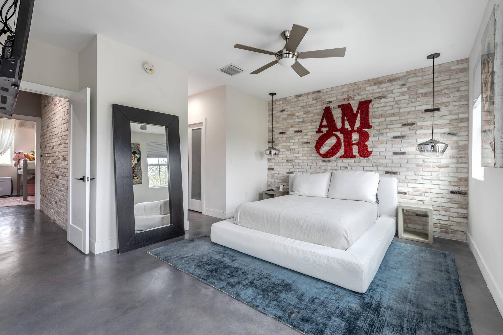 636 Fern Street-21