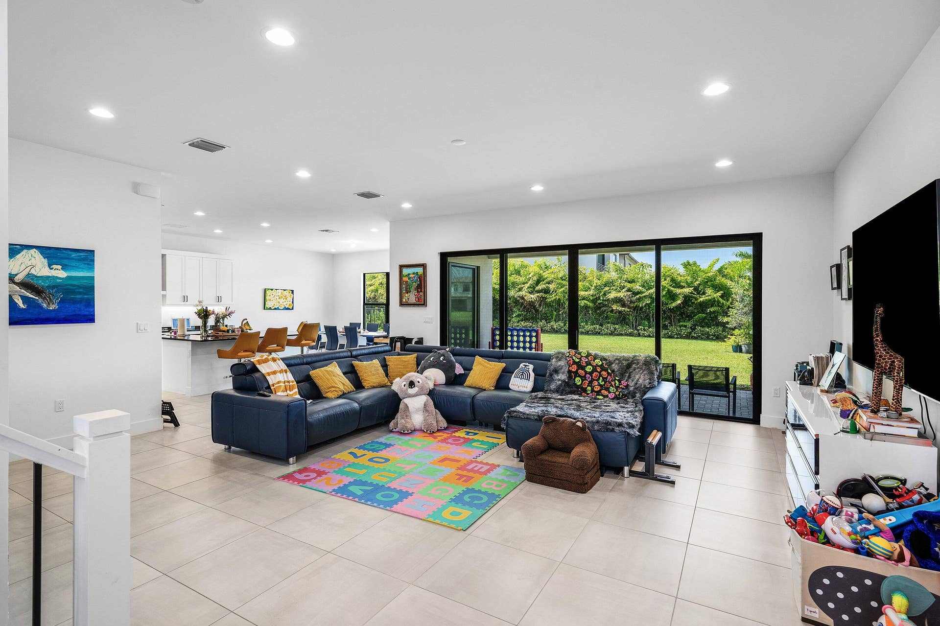 008-8381FishersIslandWay-BocaRaton-FL-33