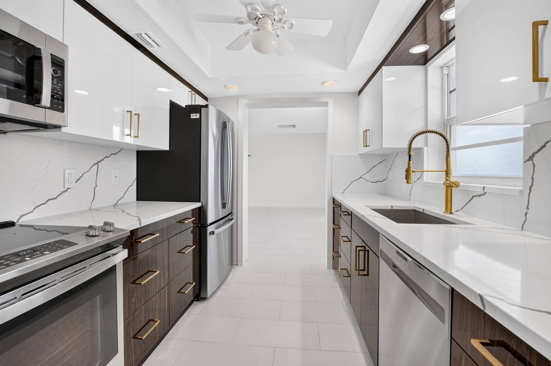 2701 S Ocean Boulevard, #47, Highland Beach, FL 33487 Kitchen