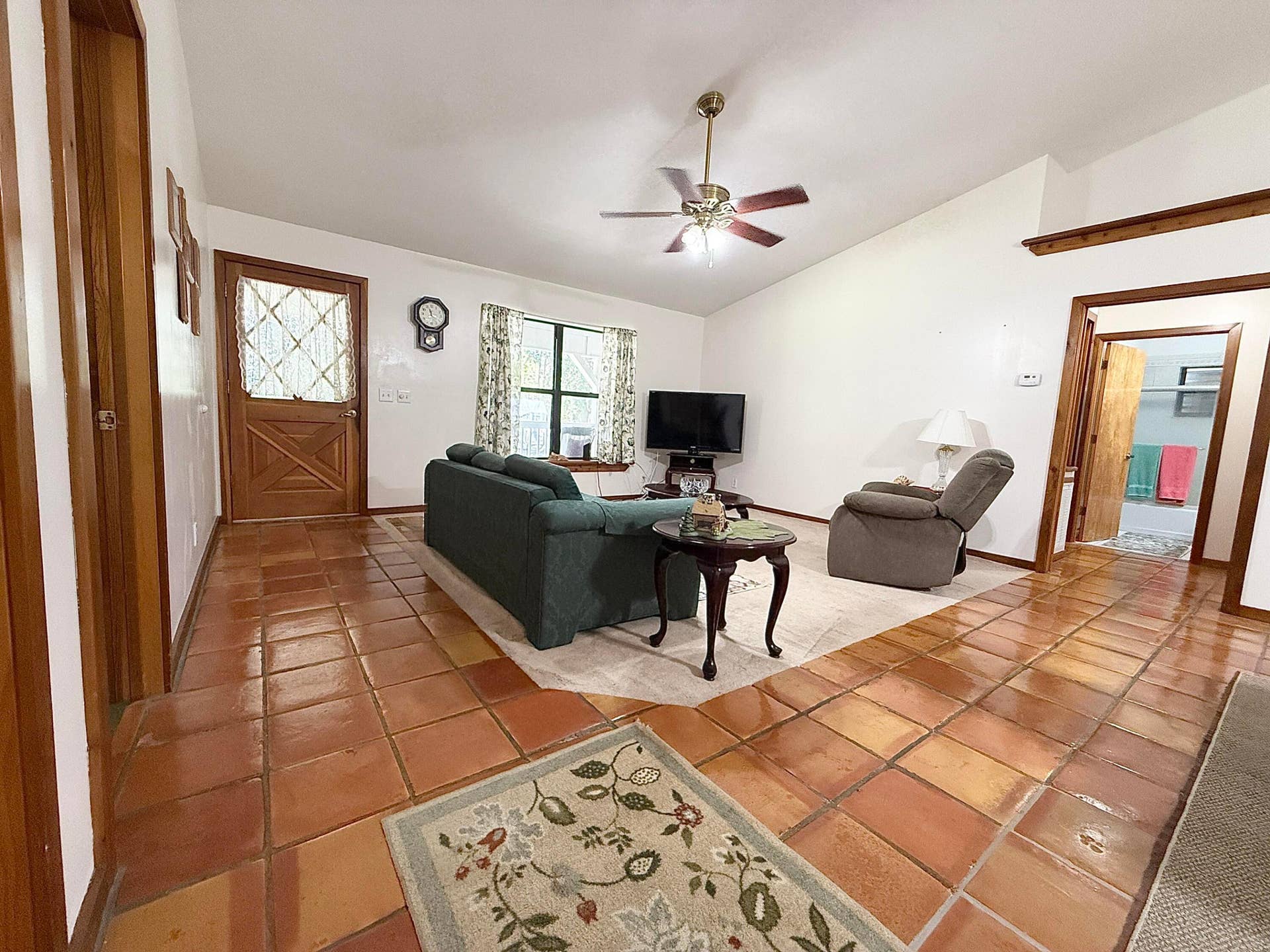 Spacious living area with plenty of natural lighting