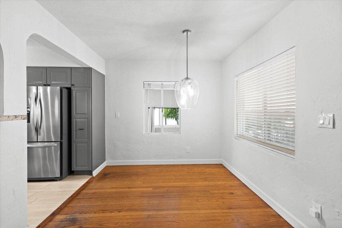 305 NE 14th Avenue, Fort Lauderdale, FL 33301 13-424A5561