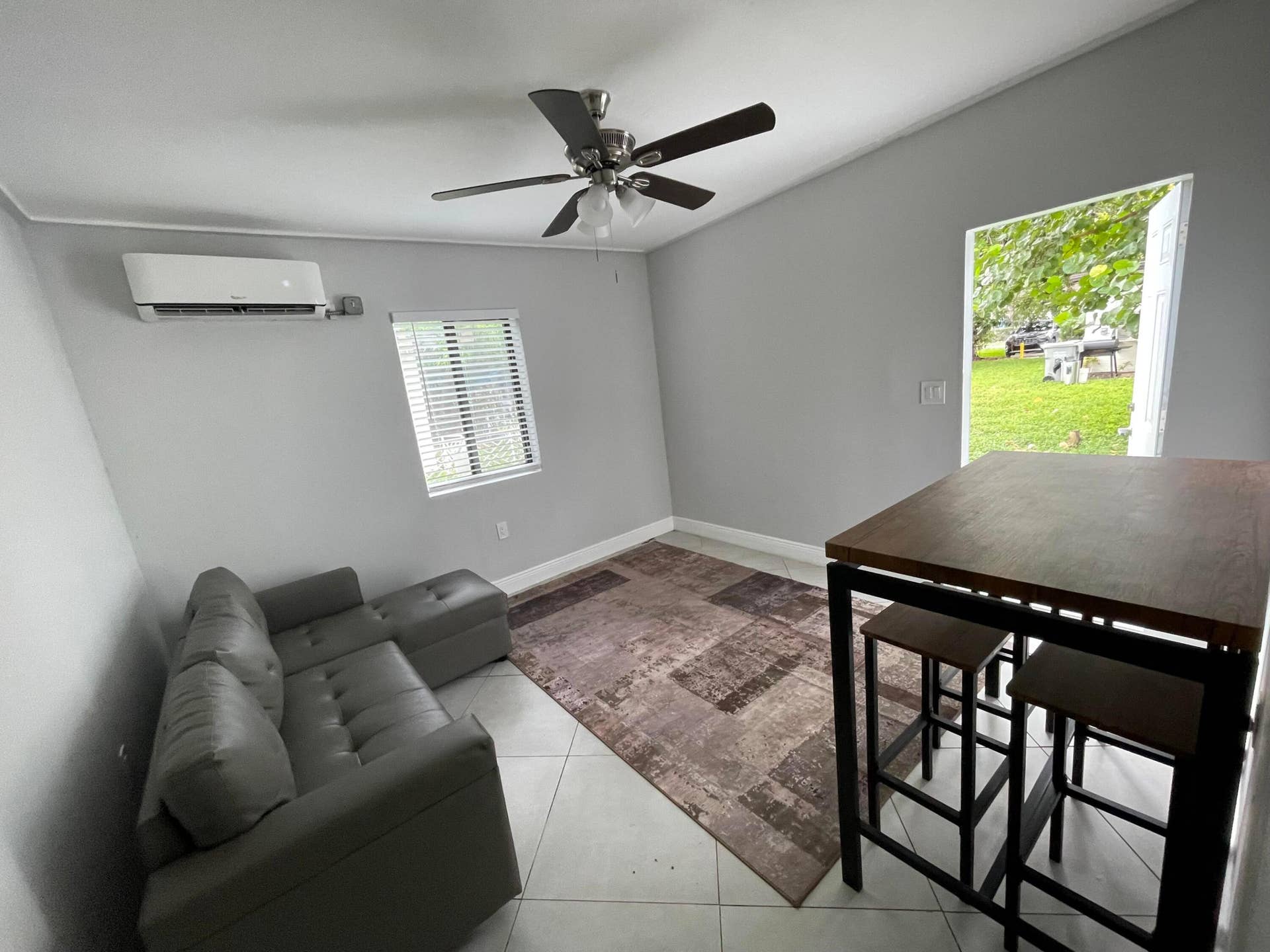103 NW 7th Avenue, #E, Pompano Beach, FL 33060 IMG_2736