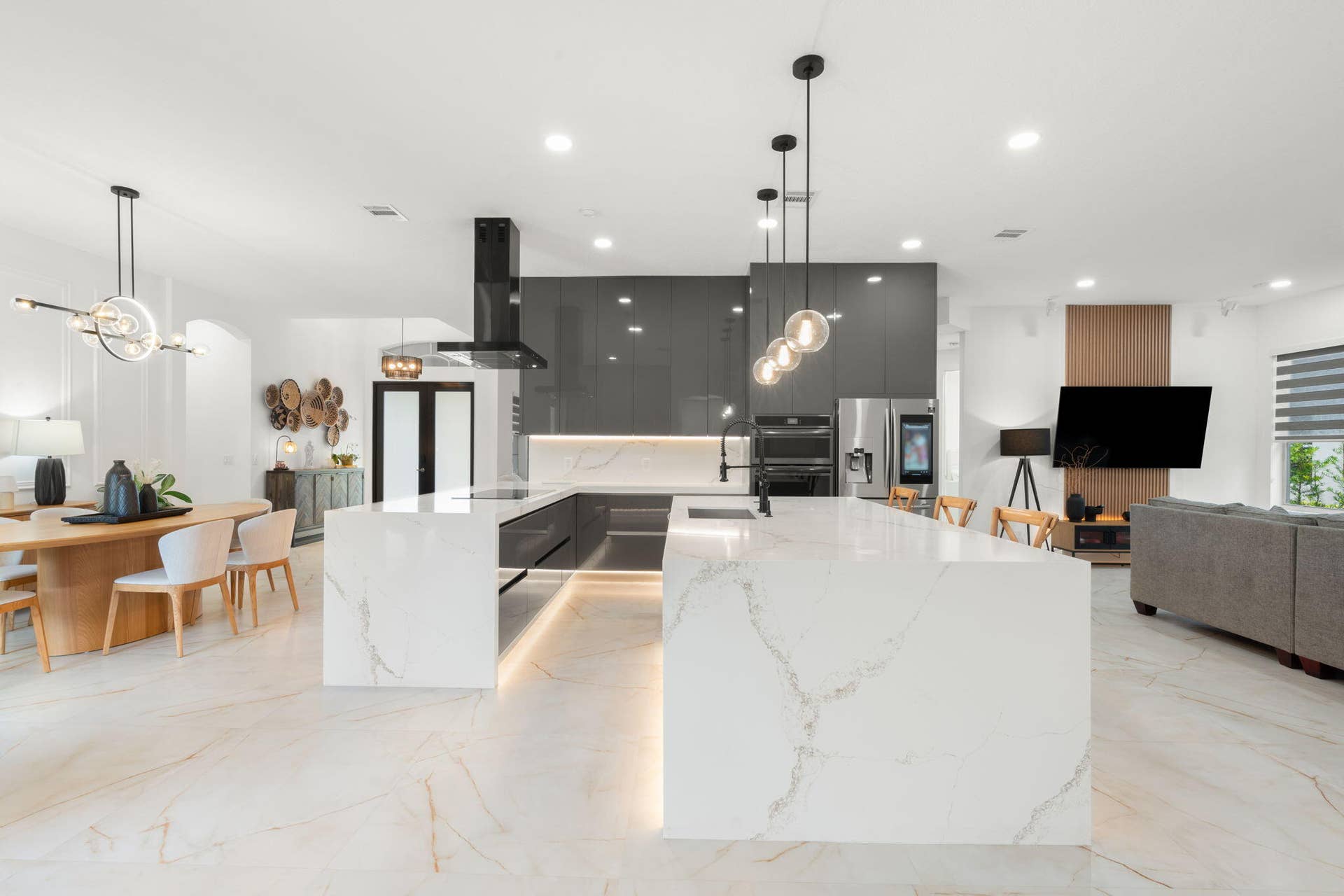 17-web-or-mls-5617 NW 106th Way Coral Sp