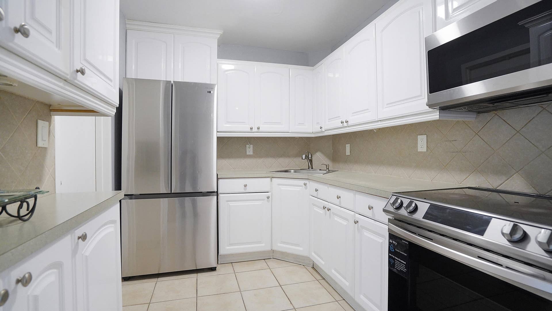 3125 Oakland Shores Drive, #B202, Oakland Park, FL 33309 DSC03153