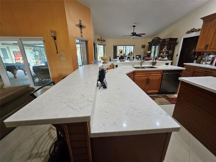 Property photo for 197 NW 113th Way, Coral Springs, FL
