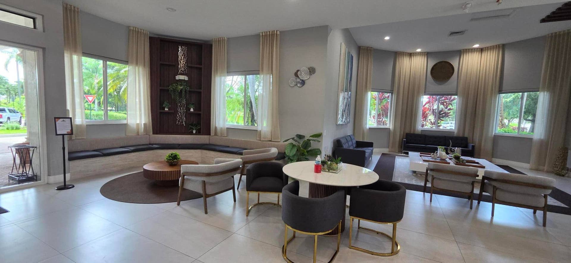Clubhouse Lobby