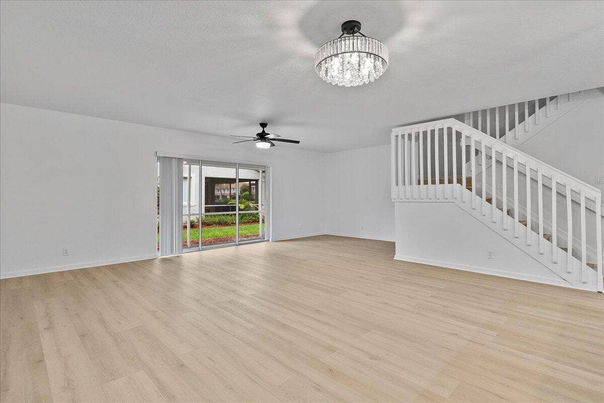 8128 BIG PINE Way, Riviera Beach, FL 33407 07-JLC_1661